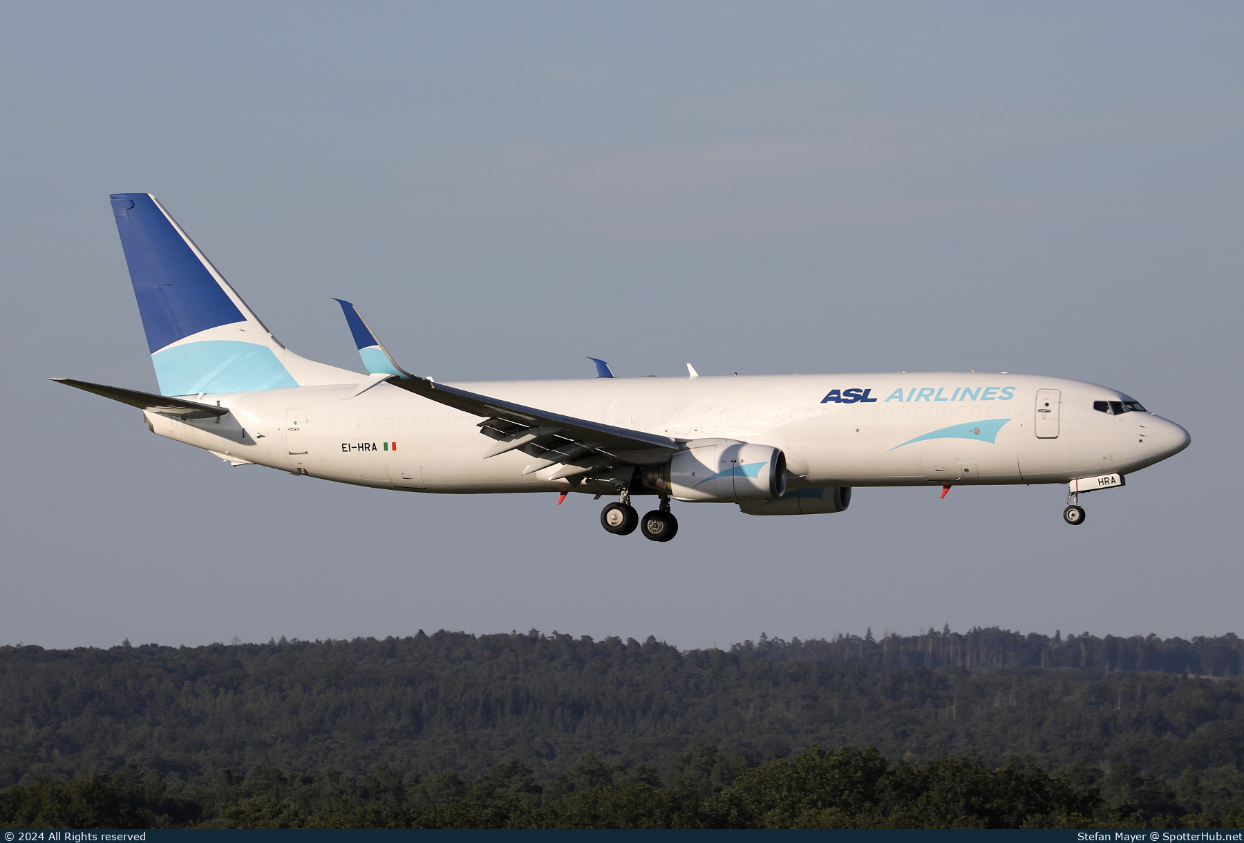 Photo of EI-HRA - Boeing 737-8BK(BCF) operated by ASL Airlines Ireland
