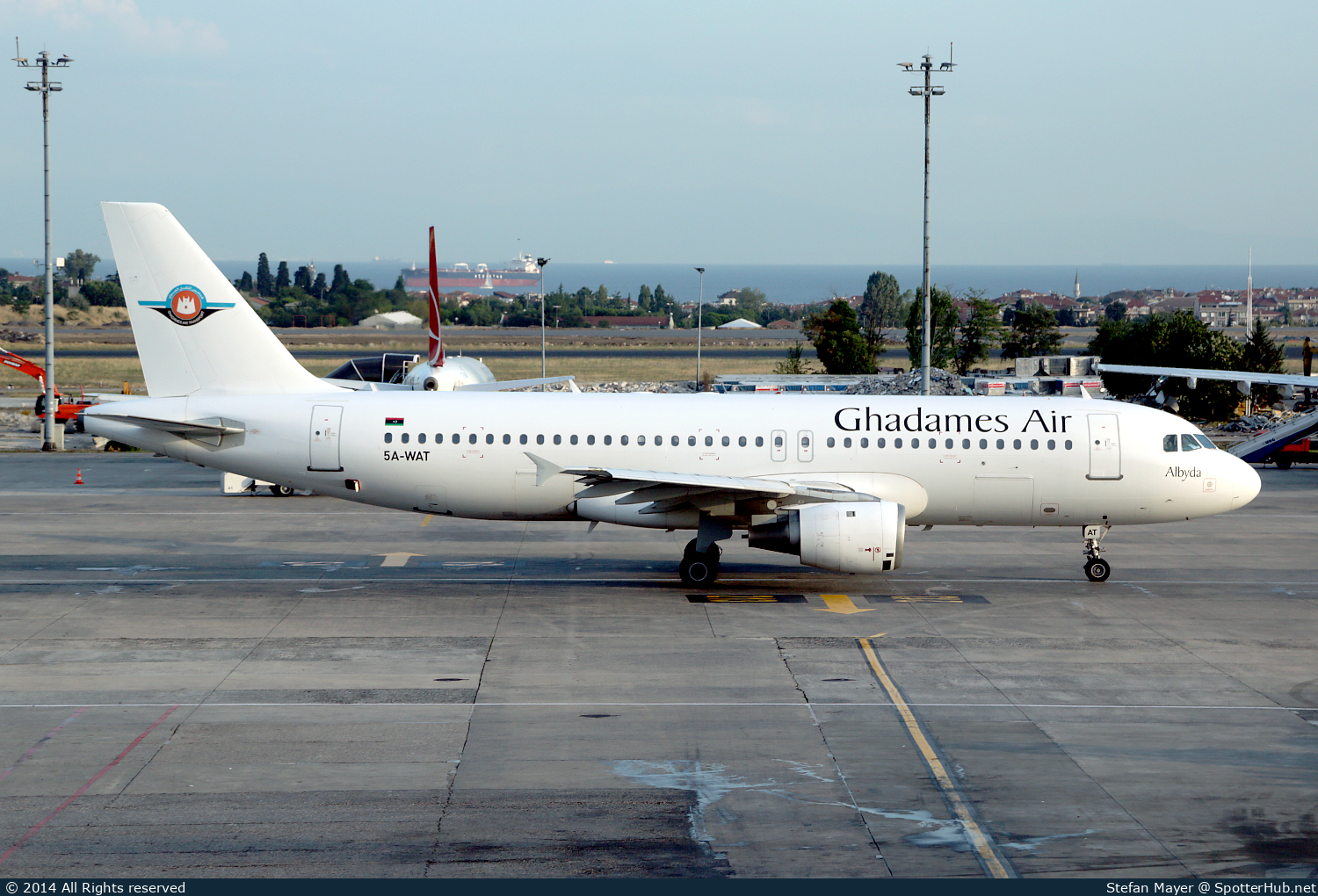 Photo of 5A-WAT - Airbus A320-211 operated by Ghadames Air