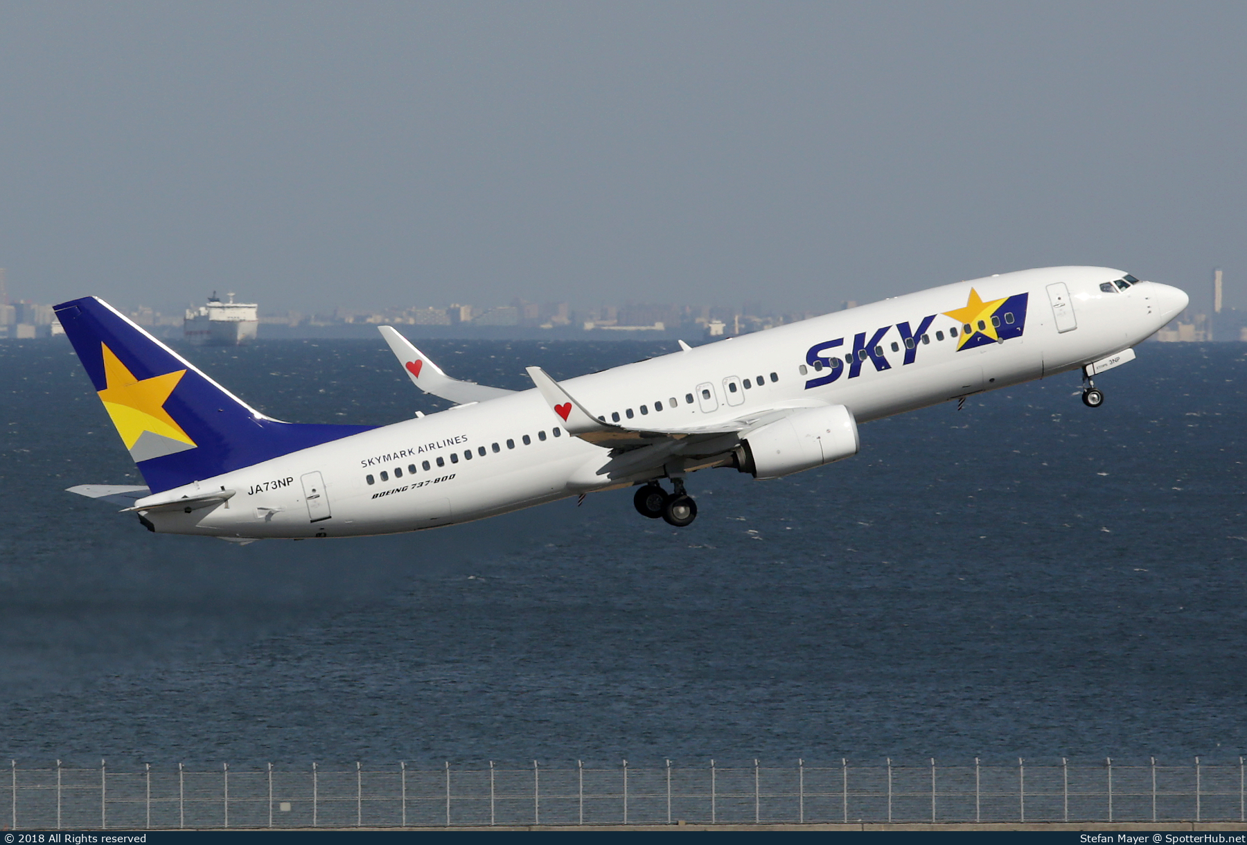 Photo of JA73NP - Boeing 737-8HX operated by Skymark Airlines