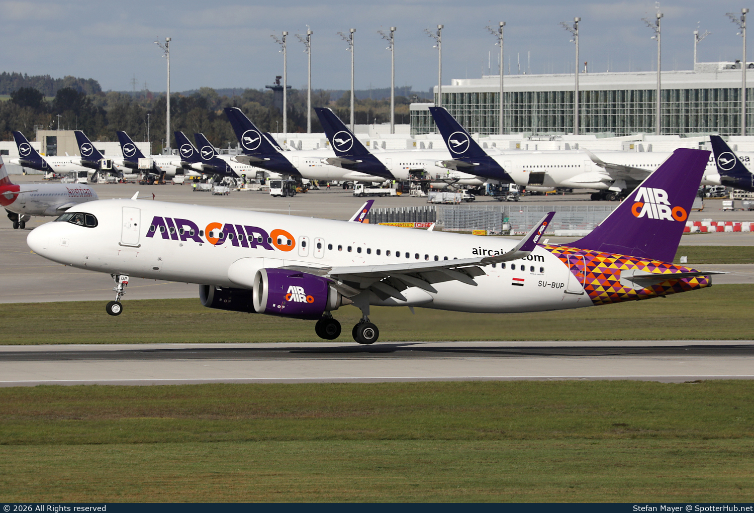 Photo of SU-BUP - Airbus A320-251N operated by Air Cairo