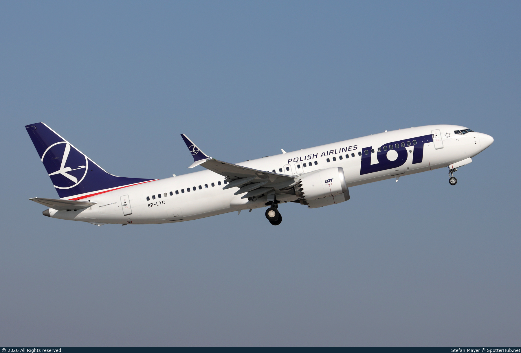 Photo of SP-LYC - Boeing 737 MAX 8 operated by LOT Polish Airlines