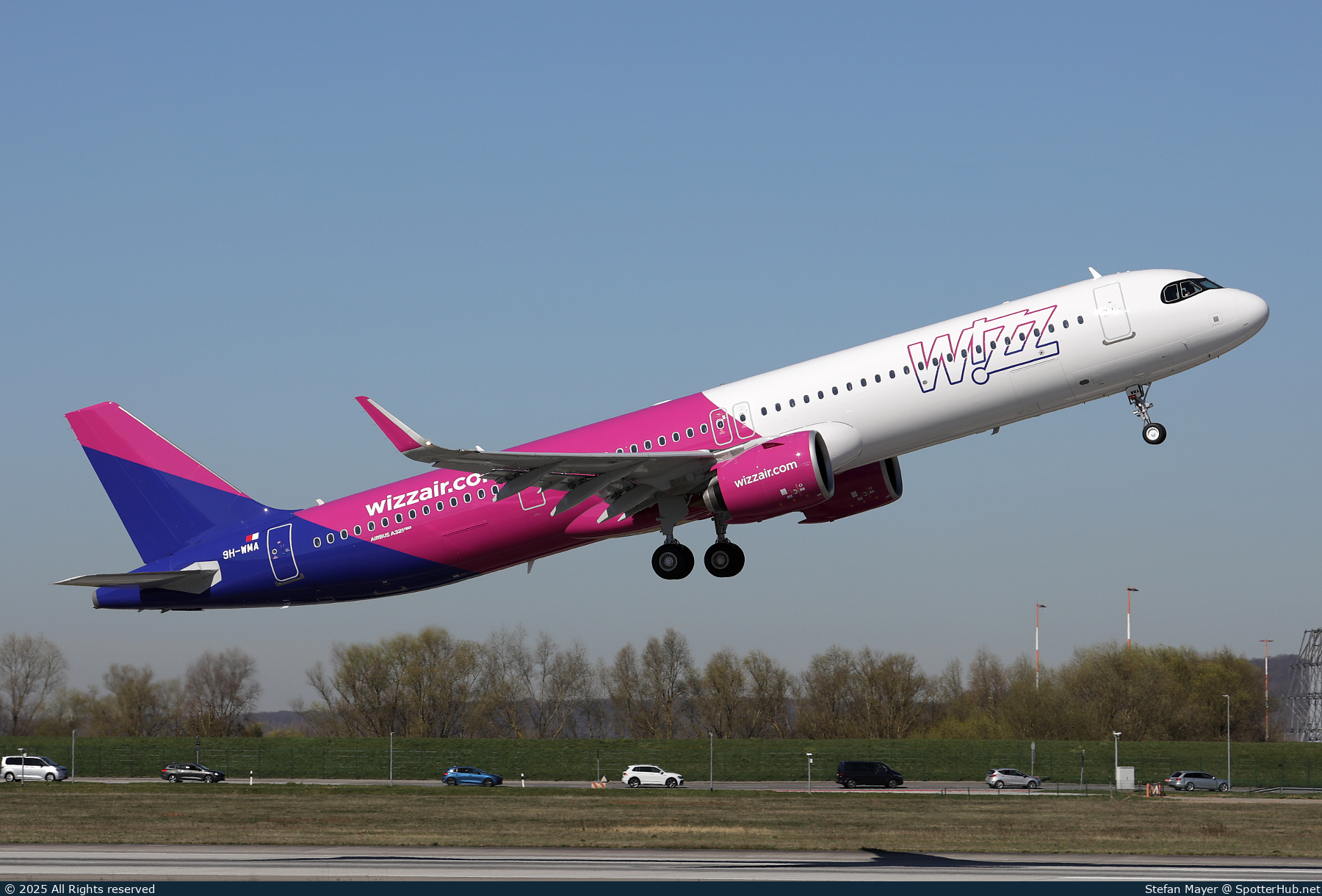 Photo of 9H-WMA - Airbus A321-271NX operated by Wizz Air Malta