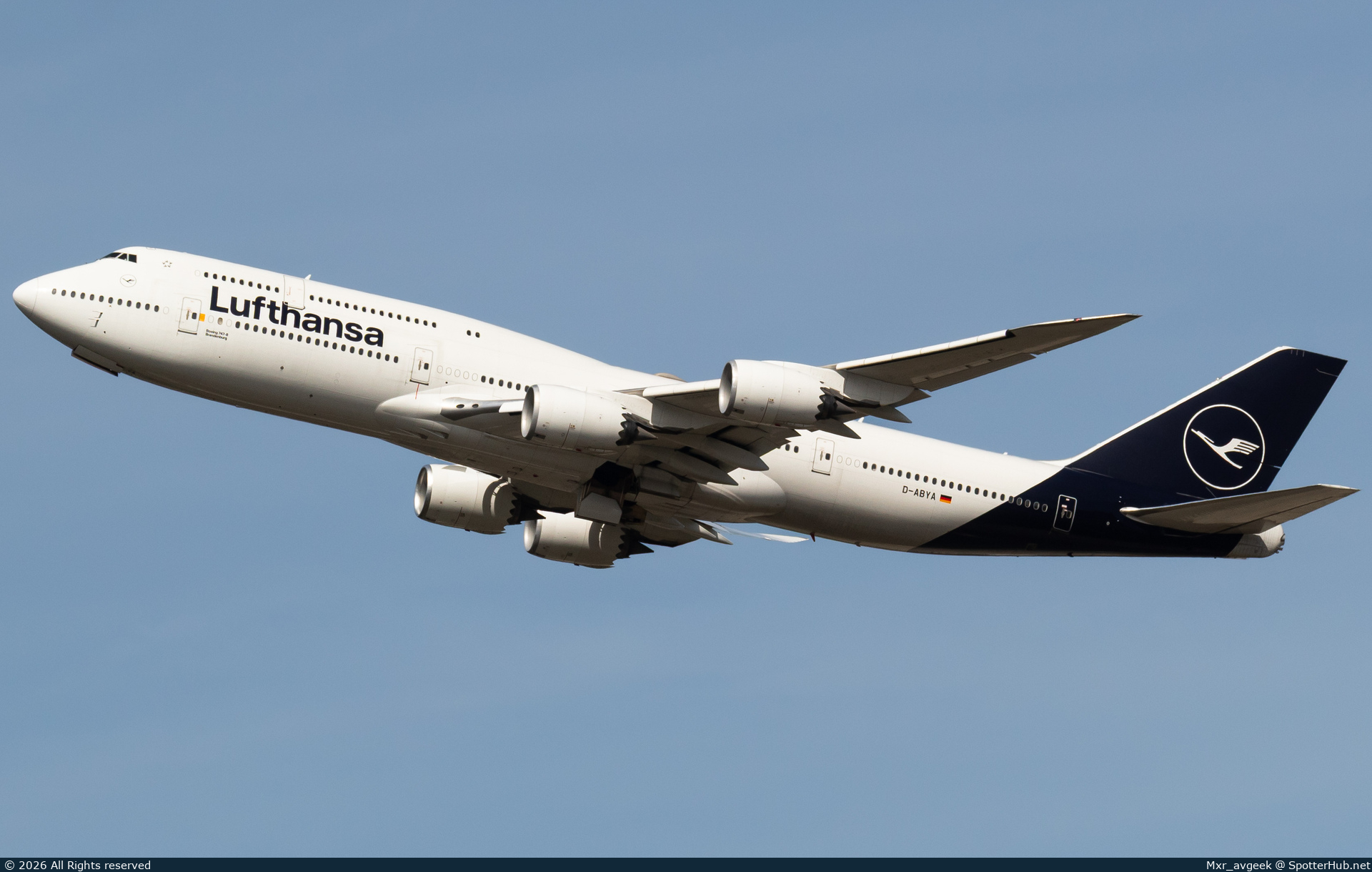 Photo of D-ABYA - Boeing 747-830 operated by Lufthansa