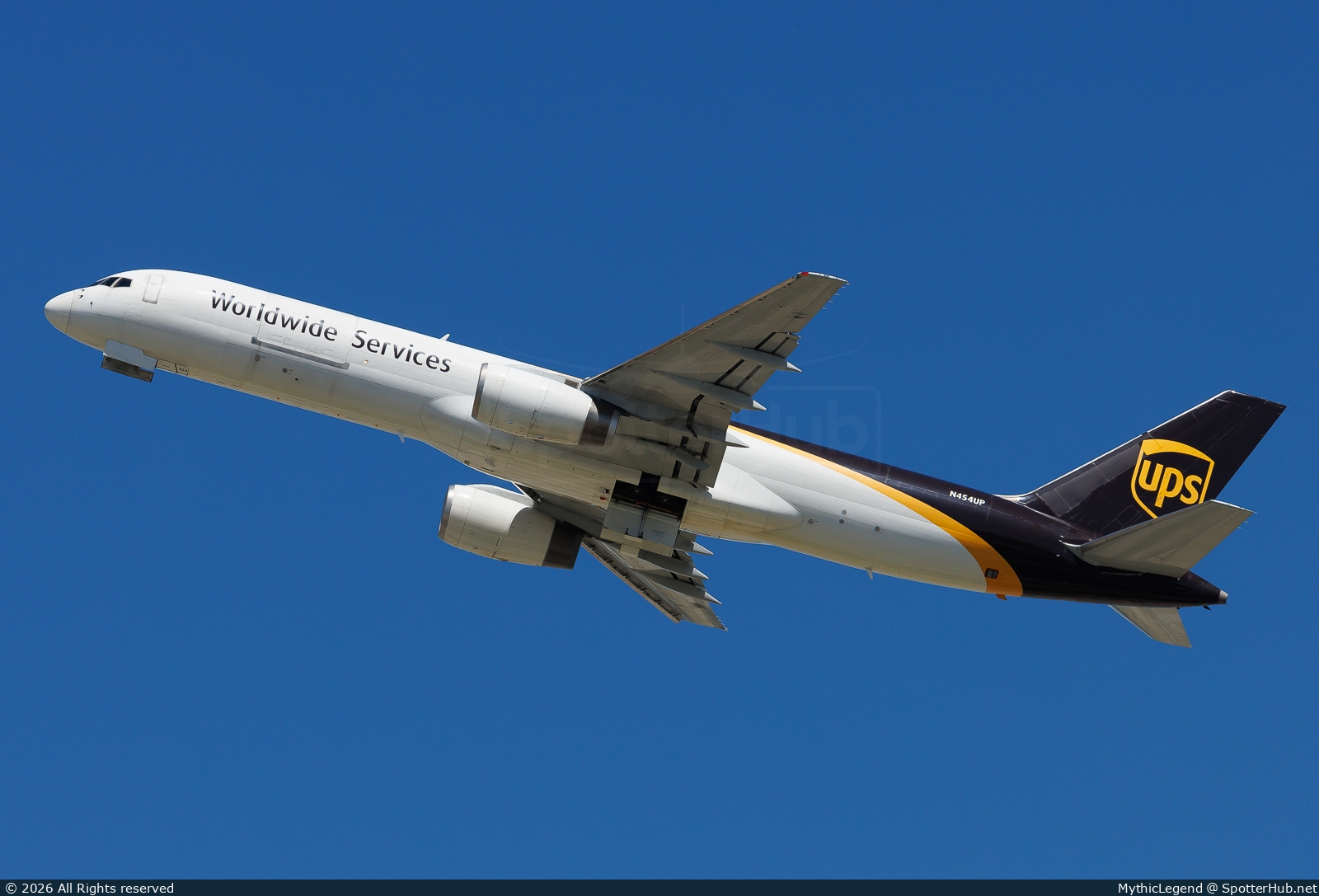 Photo of N454UP - Boeing 757-24APF operated by UPS United Parcel Service