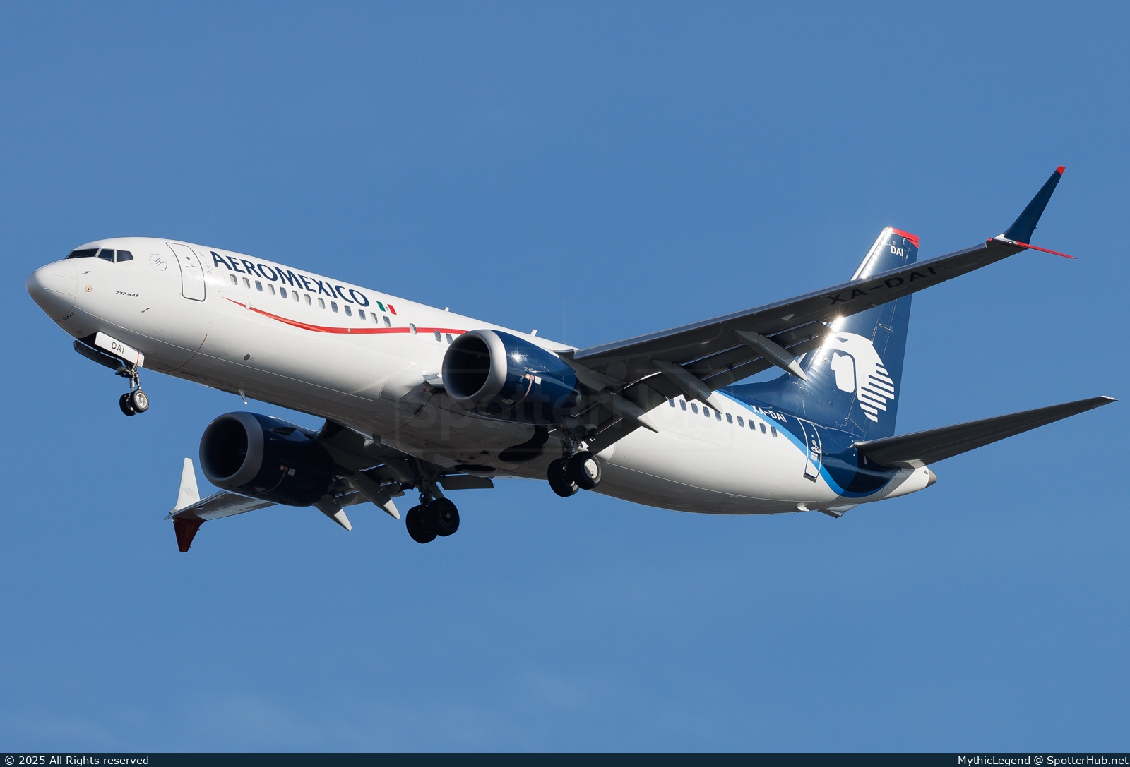 Photo of XA-DAI - Boeing 737 MAX 8 operated by Aeroméxico
