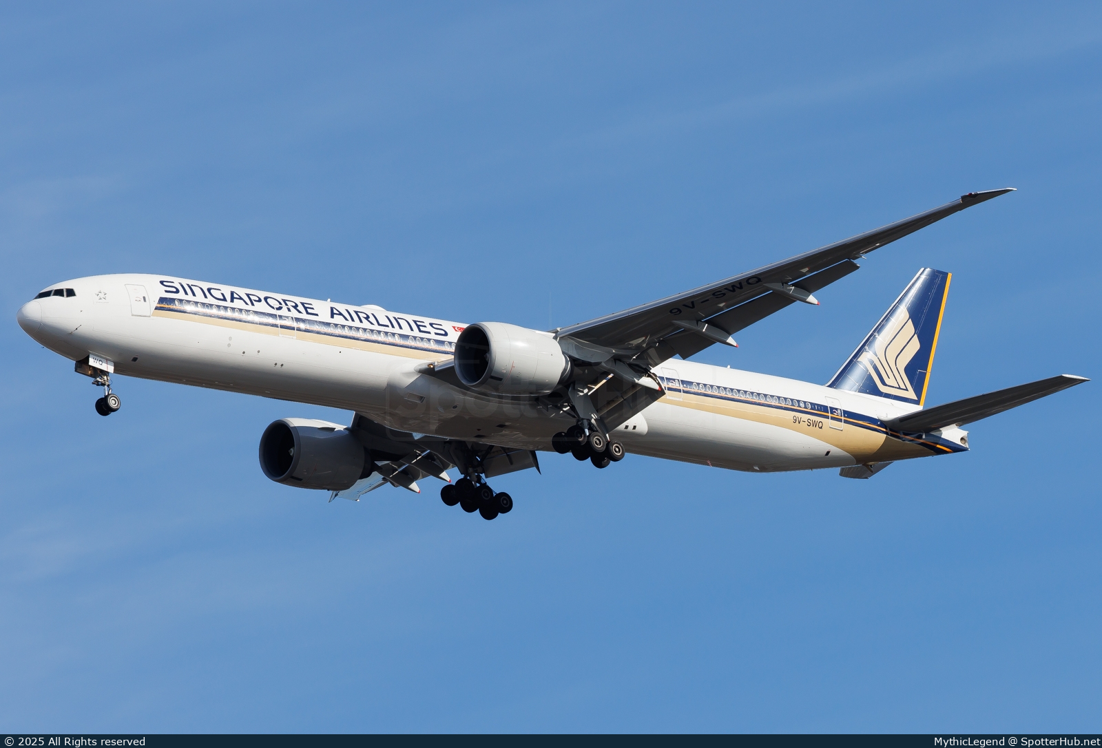 Photo of 9V-SWQ - Boeing 777-312(ER) operated by Singapore Airlines