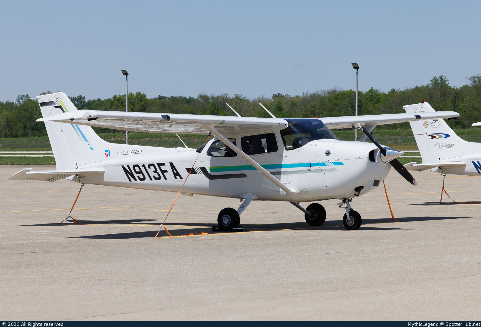 Photo of N913FA - Cessna 172S Skyhawk SP operated by Tom Wood Aviation