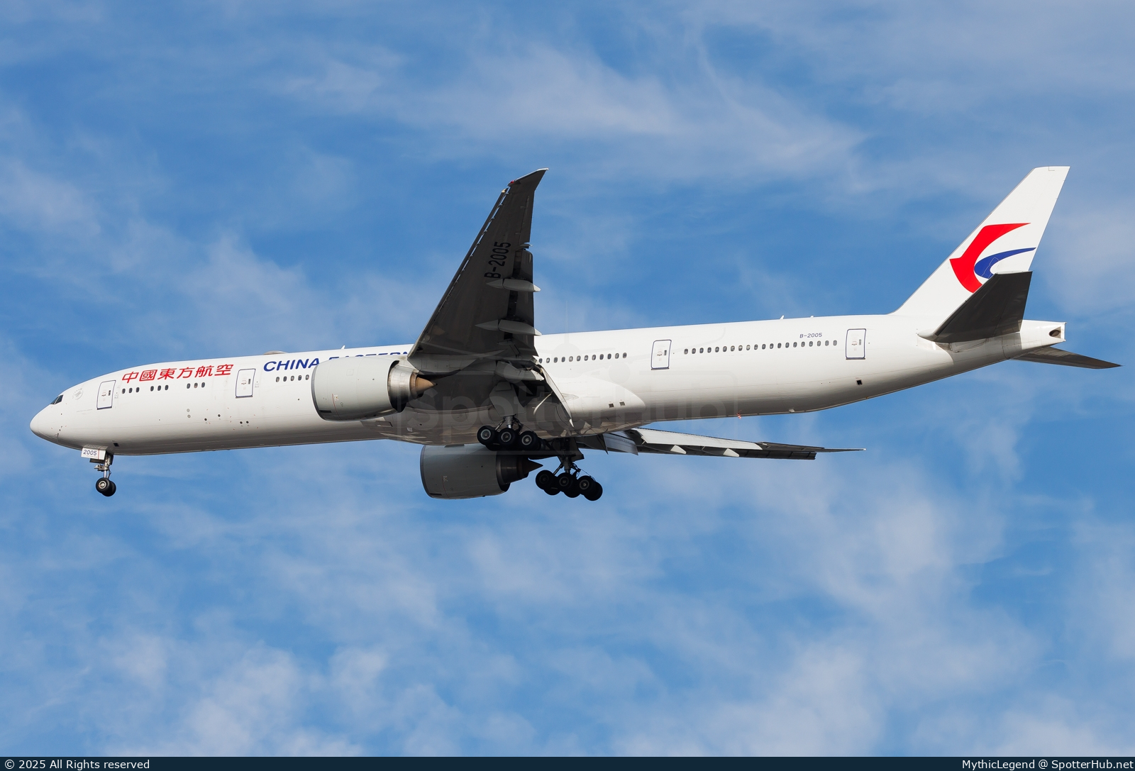Photo of B-2005 - Boeing 777-39P(ER) operated by China Eastern Airlines