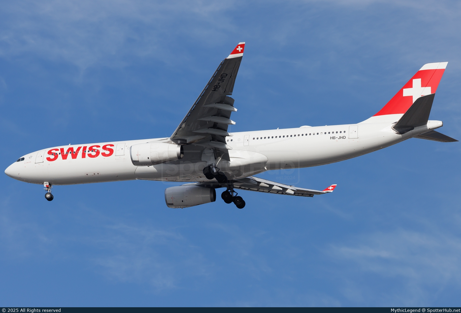 Photo of HB-JHD - Airbus A330-343 operated by Swiss International Air Lines