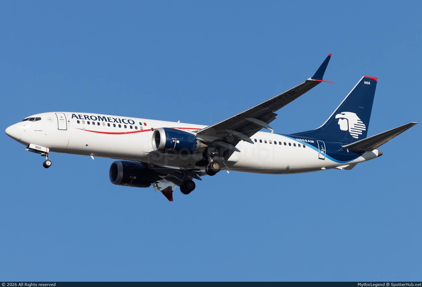 Photo of N868AM - Boeing 737 MAX 8 operated by Aeroméxico