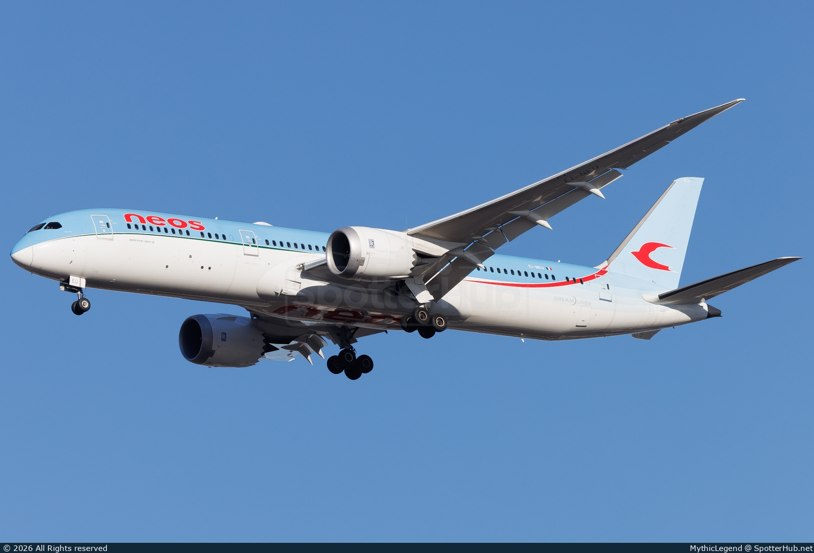 Photo of EI-NEU - Boeing 787-9 Dreamliner operated by Neos
