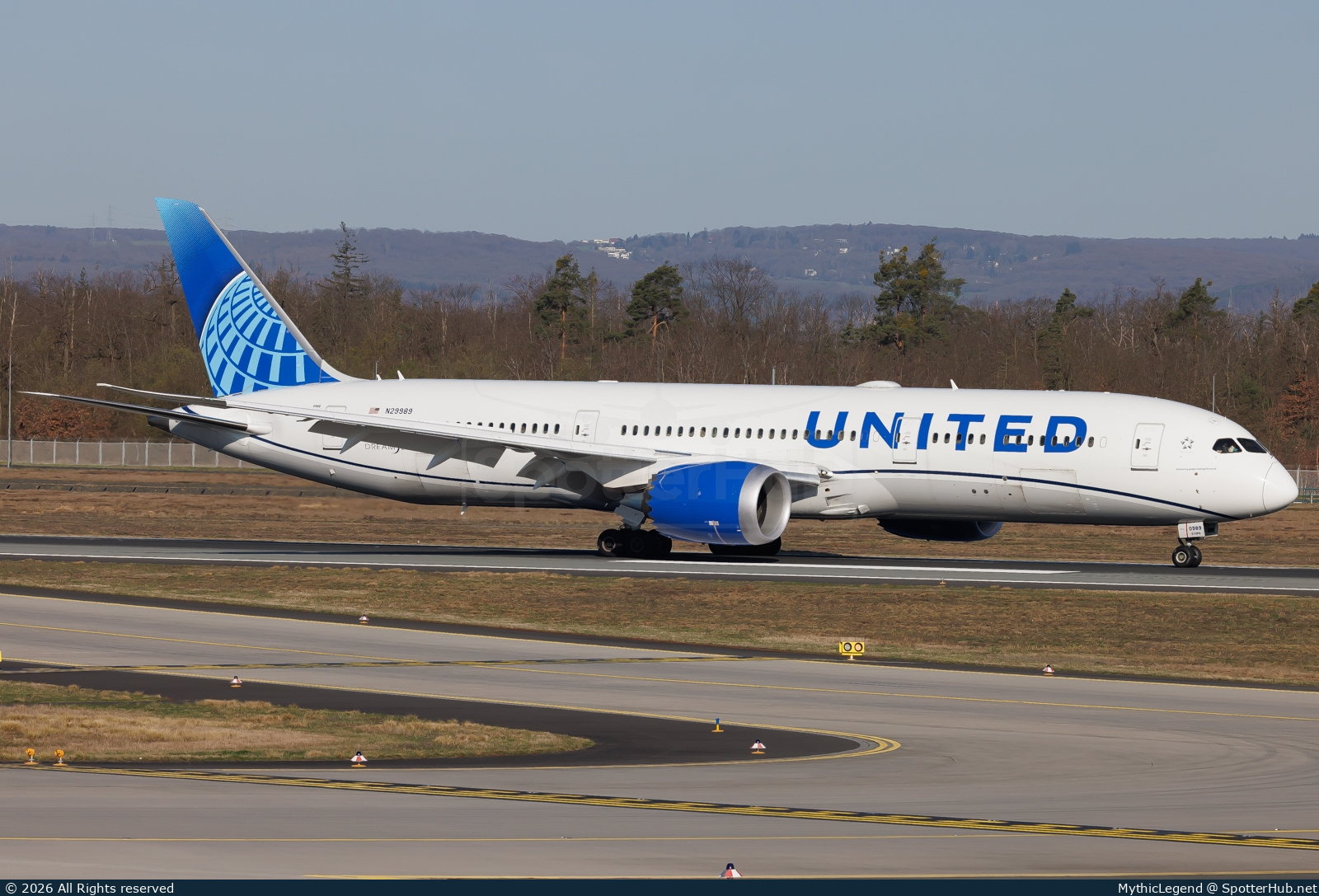 Photo of N29989 - Boeing 787-9 Dreamliner operated by United Airlines