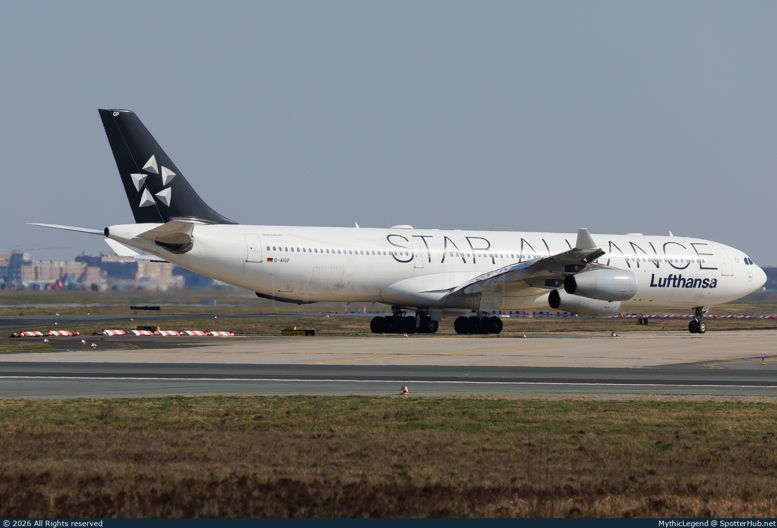 Photo of D-AIGP - Airbus A340-313 operated by Lufthansa