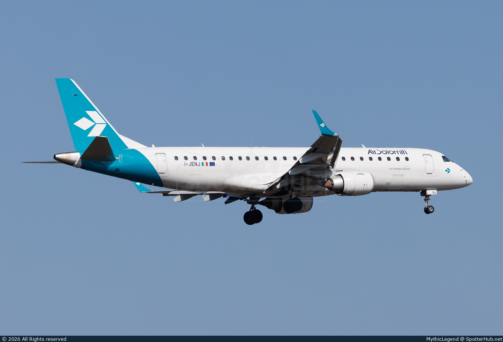 Photo of I-JENJ - Embraer ERJ-190LR operated by Air Dolomiti