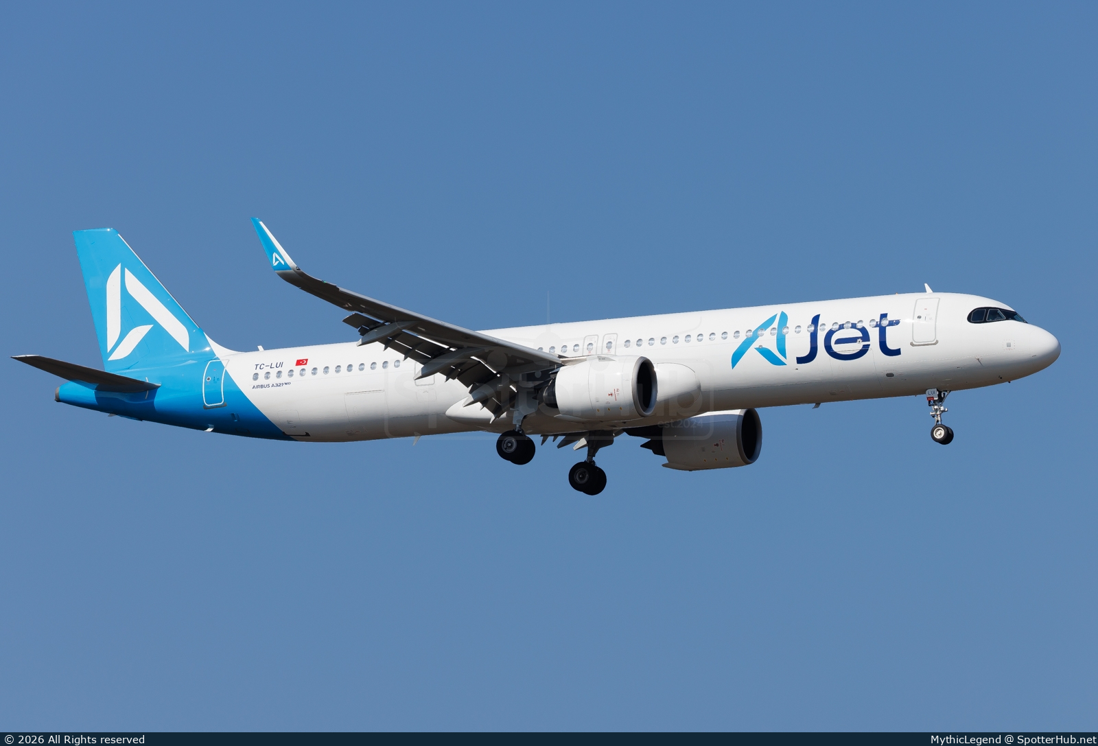Photo of TC-LUI - Airbus A321-271NX operated by AJet
