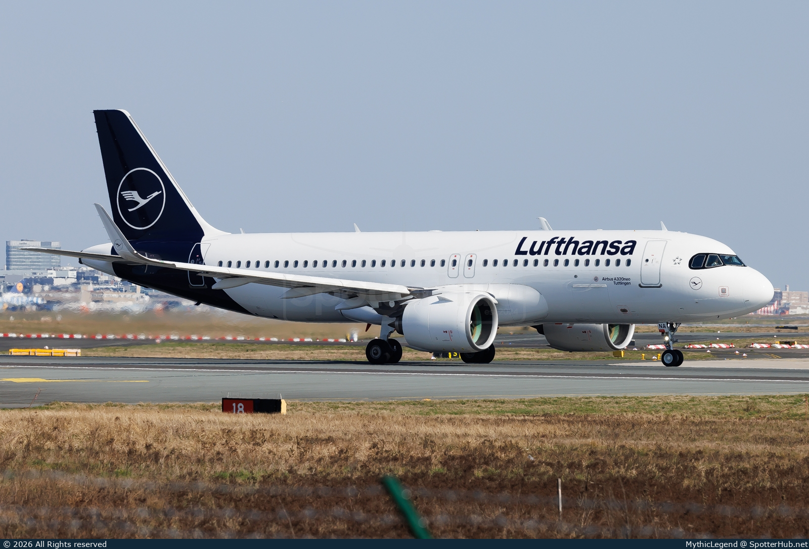 Photo of D-AINA - Airbus A320-271N operated by Lufthansa