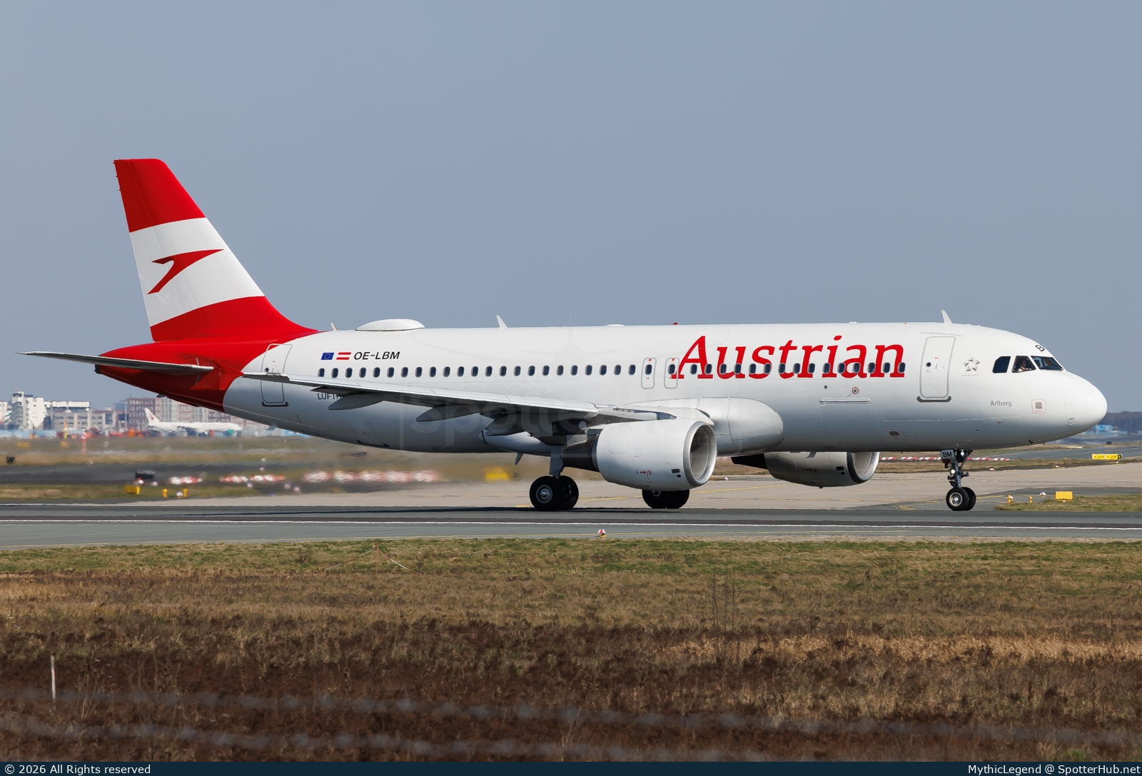Photo of OE-LBM - Airbus A320-214 operated by Austrian Airlines