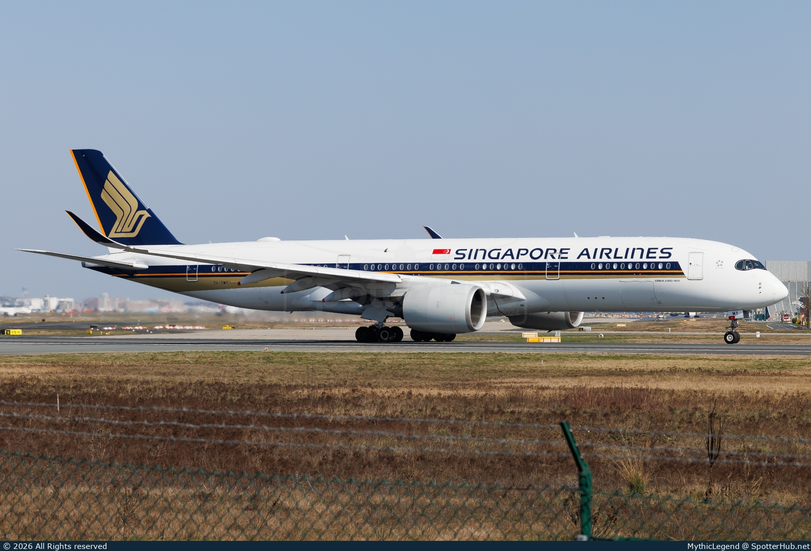 Photo of 9V-SMY - Airbus A350-941 operated by Singapore Airlines