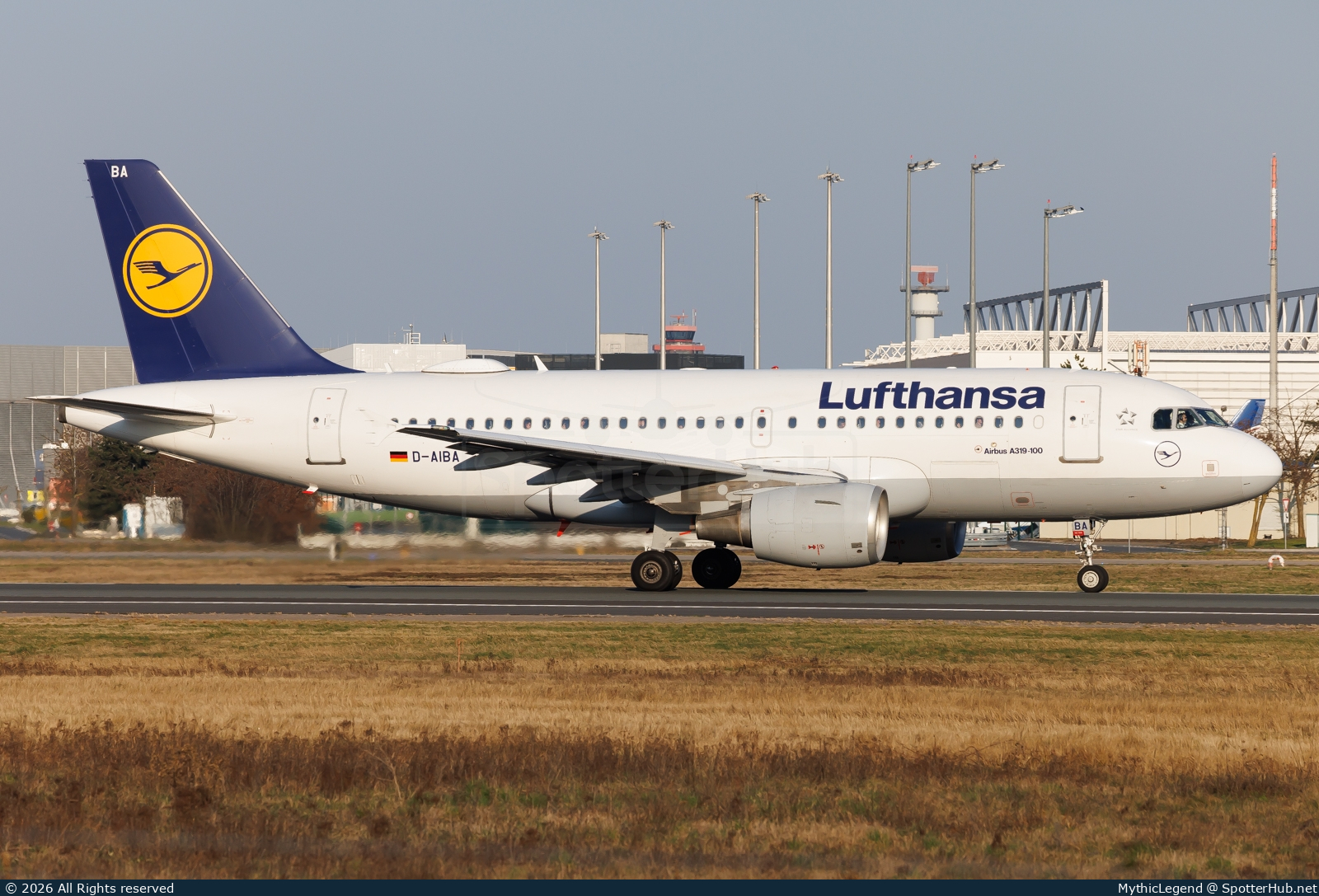 Photo of D-AIBA - Airbus A319-112 operated by Lufthansa
