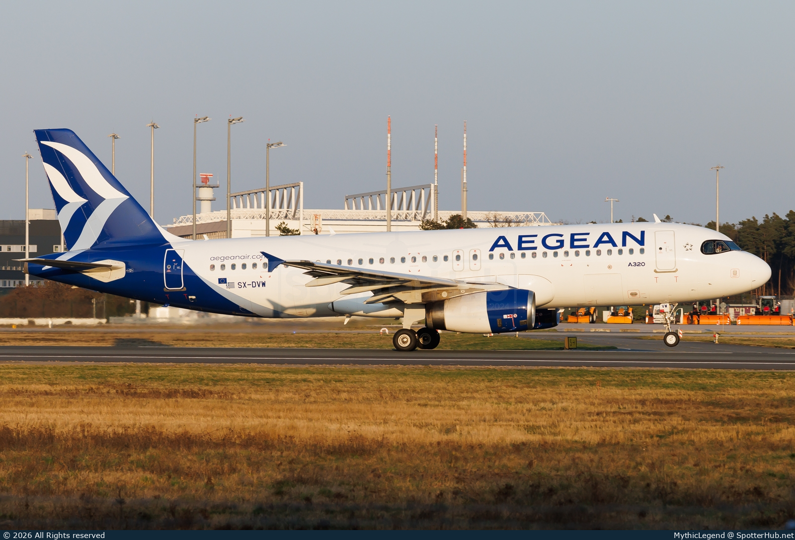 Photo of SX-DVW - Airbus A320-232 operated by Aegean Airlines