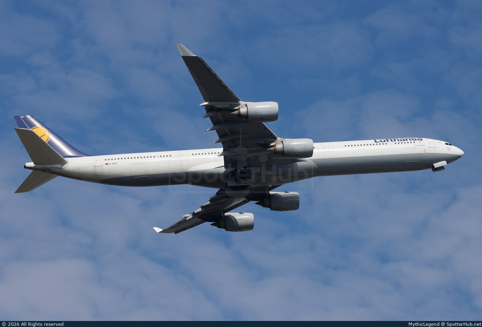 Photo of D-AIHY - Airbus A340-642 operated by Lufthansa