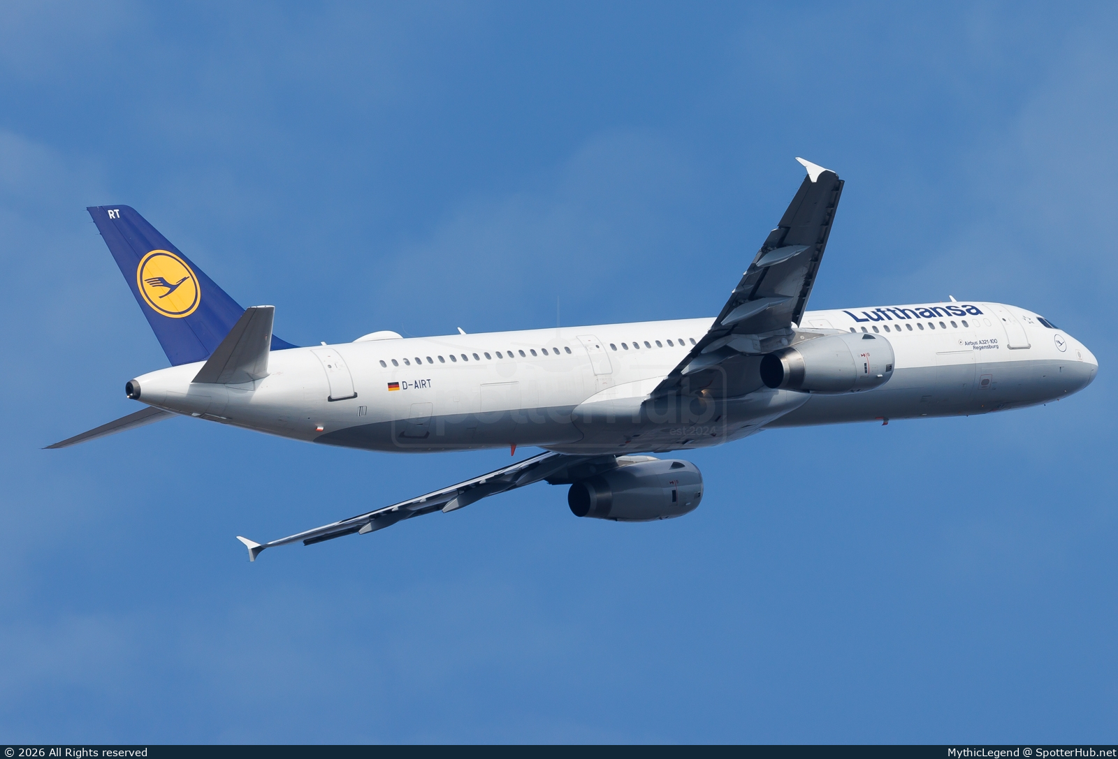 Photo of D-AIRT - Airbus A321-131 operated by Lufthansa