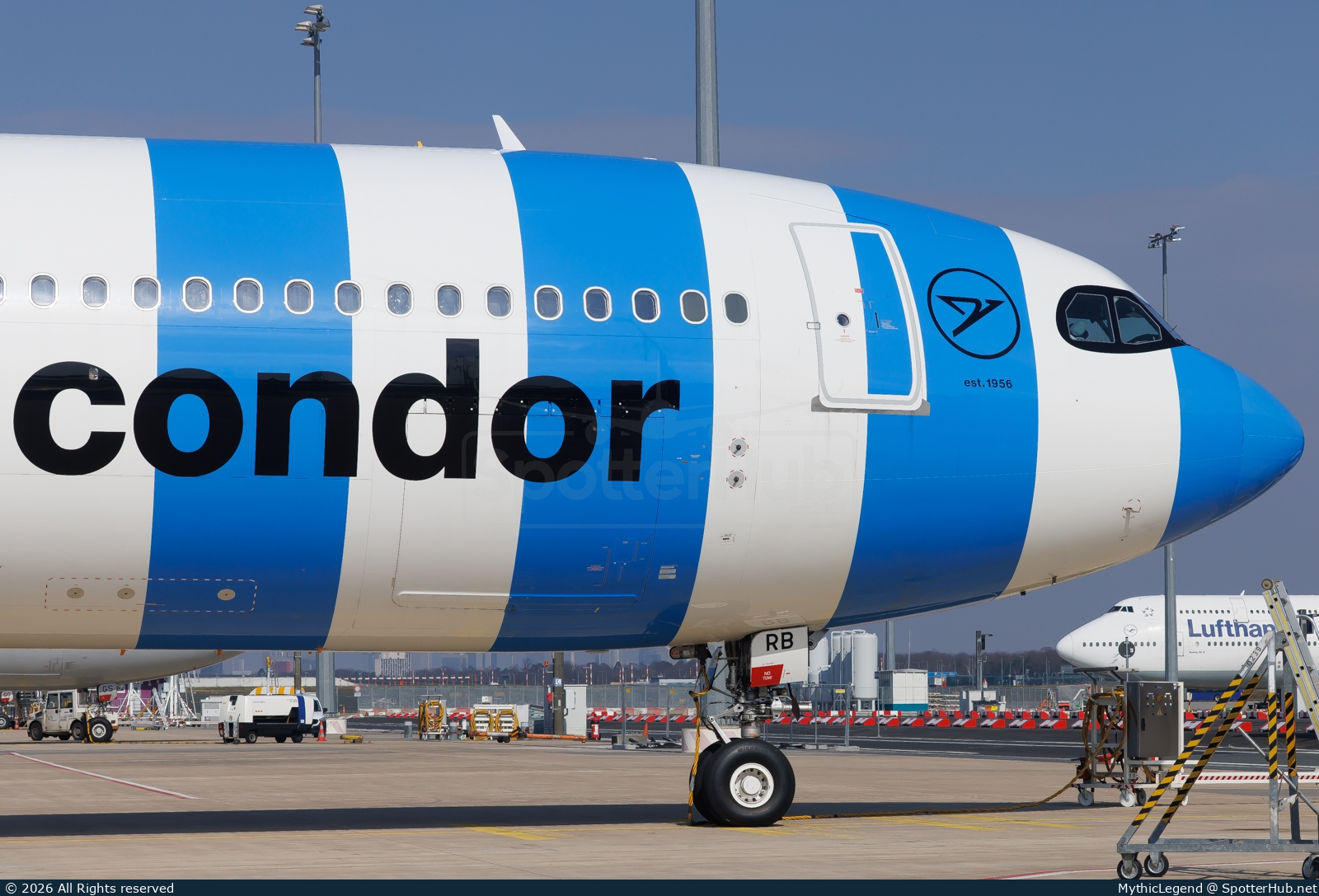 Photo of D-ANRB - Airbus A330-941 operated by Condor