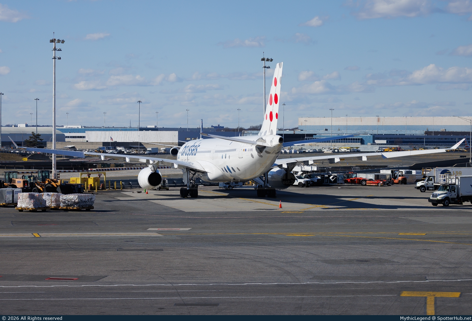 Photo of OO-SFE - Airbus A330-343 operated by Brussels Airlines