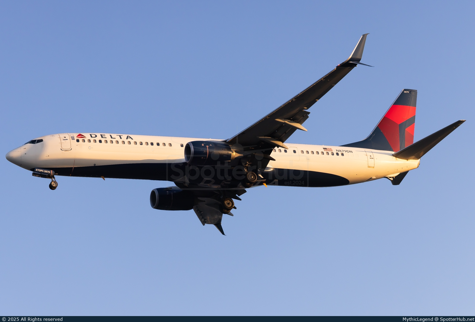 Photo of N879DN - Boeing 737-932(ER) operated by Delta Air Lines