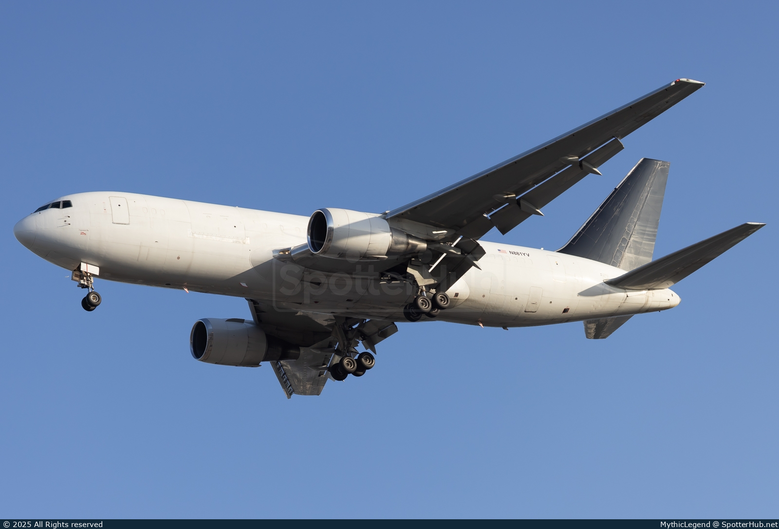 Photo of N881YV - Boeing 767-241(ER)(BDSF) operated by 21 Air