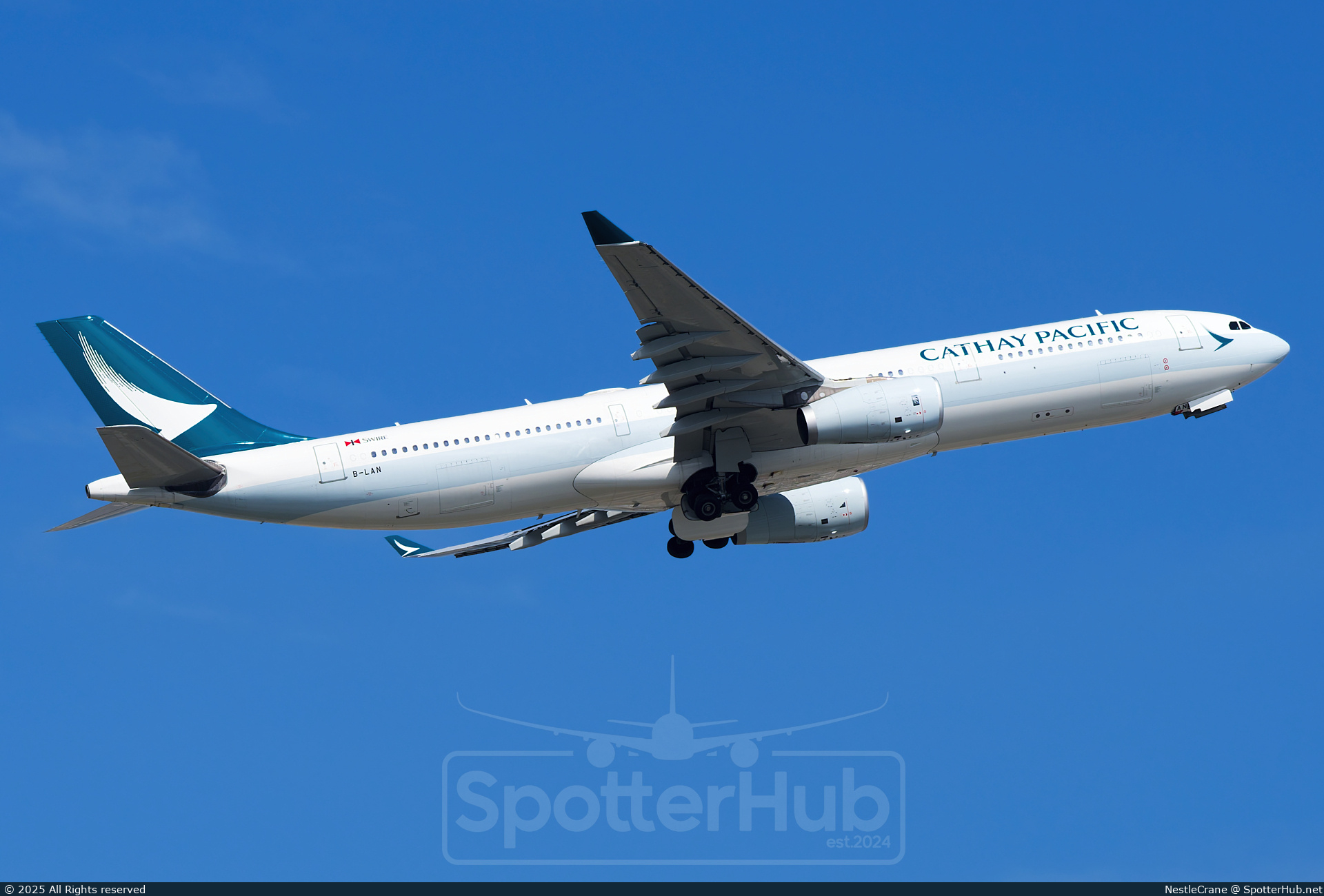 Photo of B-LAN - Airbus A330-343 operated by Cathay Pacific Airways