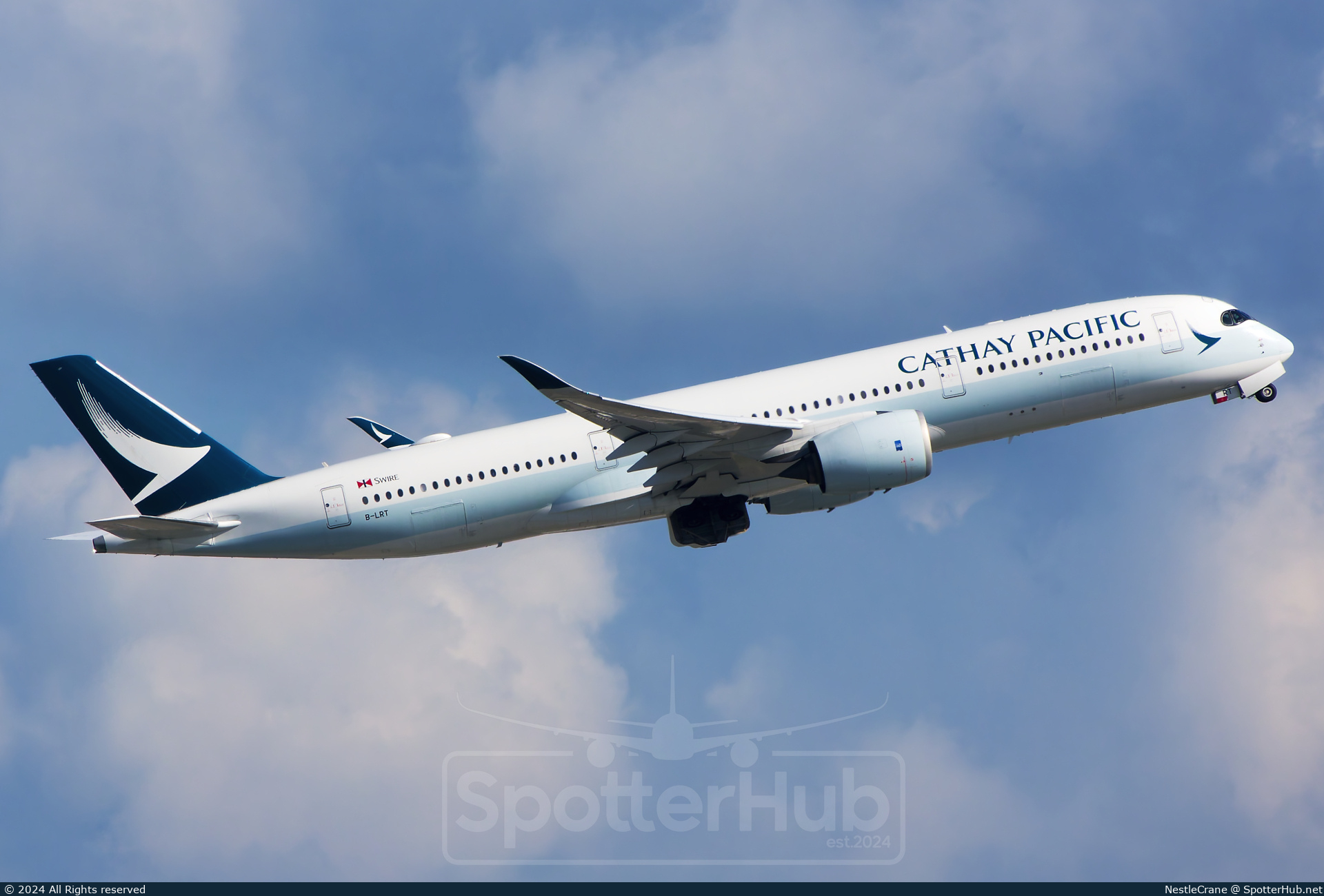 Photo of B-LRT - Airbus A350-941 operated by Cathay Pacific Airways