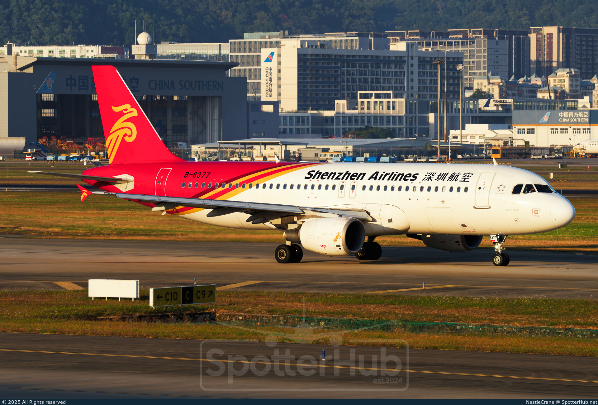 Photo of B-6377 - Airbus A320-214 operated by Shenzhen Airlines