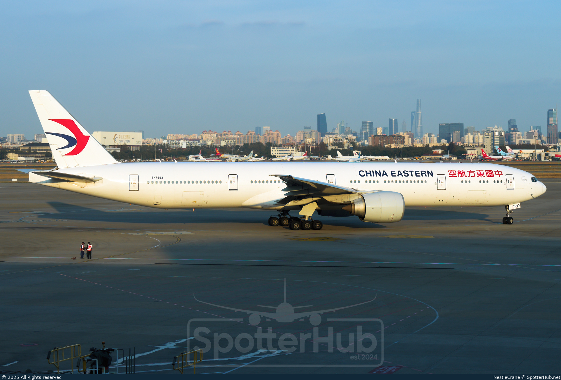 Photo of B-7883 - Boeing 777-39P(ER) operated by China Eastern Airlines