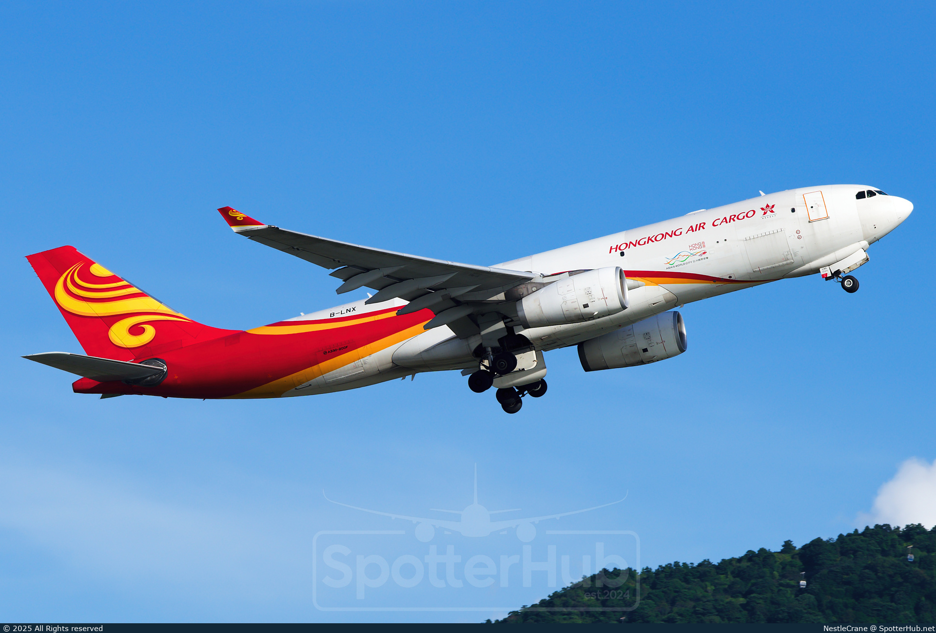 Photo of B-LNX - Airbus A330-243F operated by Hong Kong Airlines Cargo