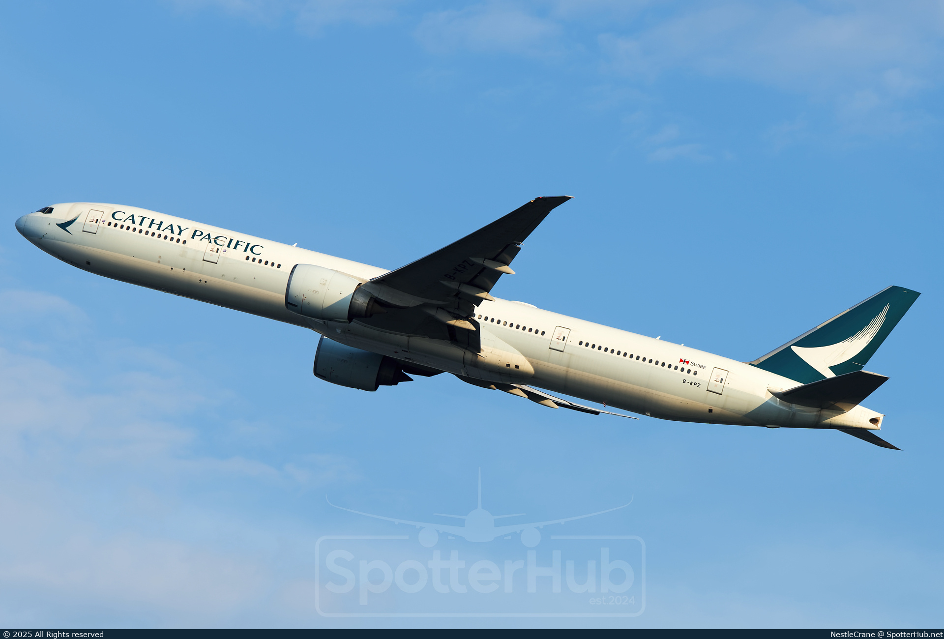 Photo of B-KPZ - Boeing 777-367(ER) operated by Cathay Pacific Airways