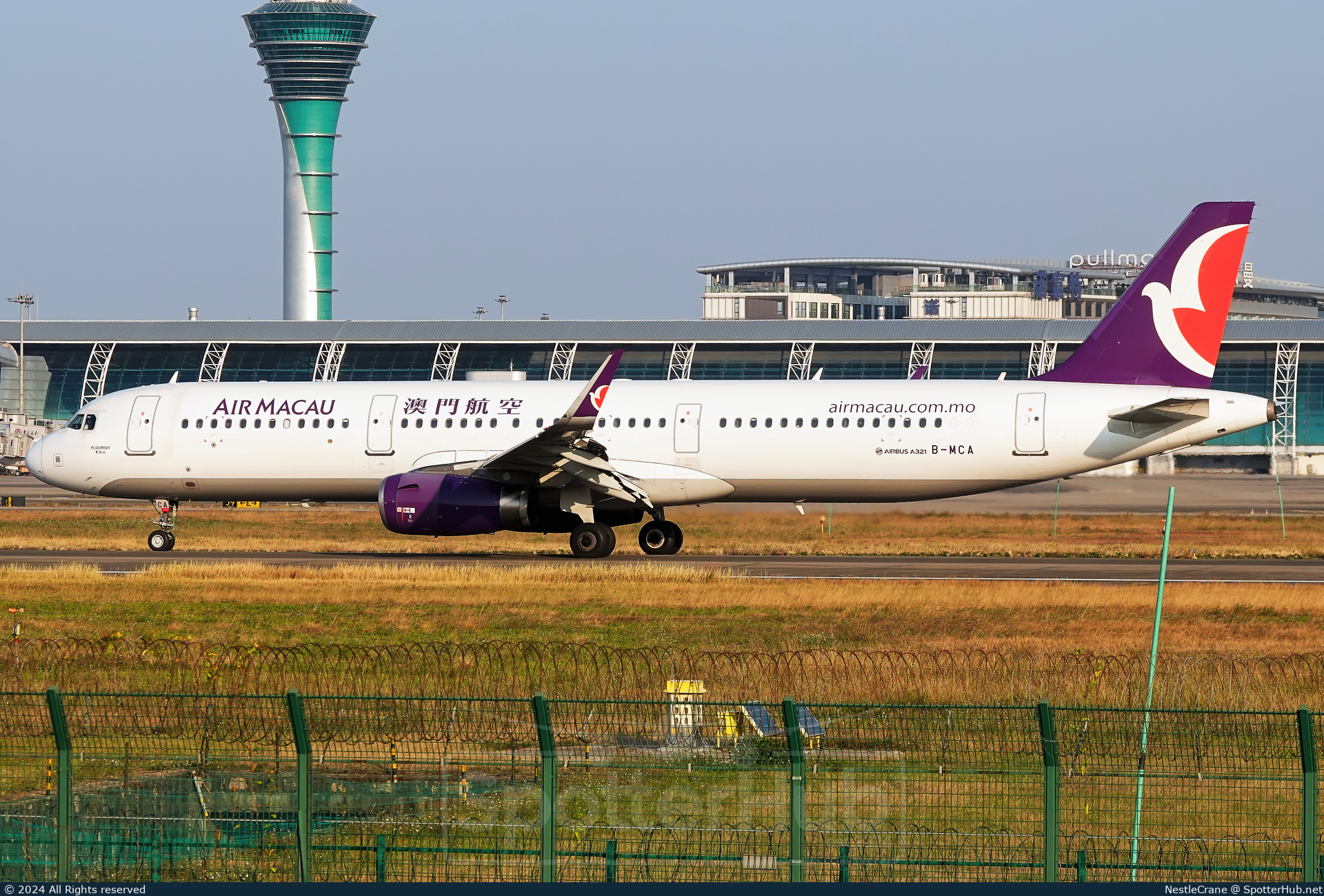 Photo of B-MCA - Airbus A321-231 operated by Air Macau