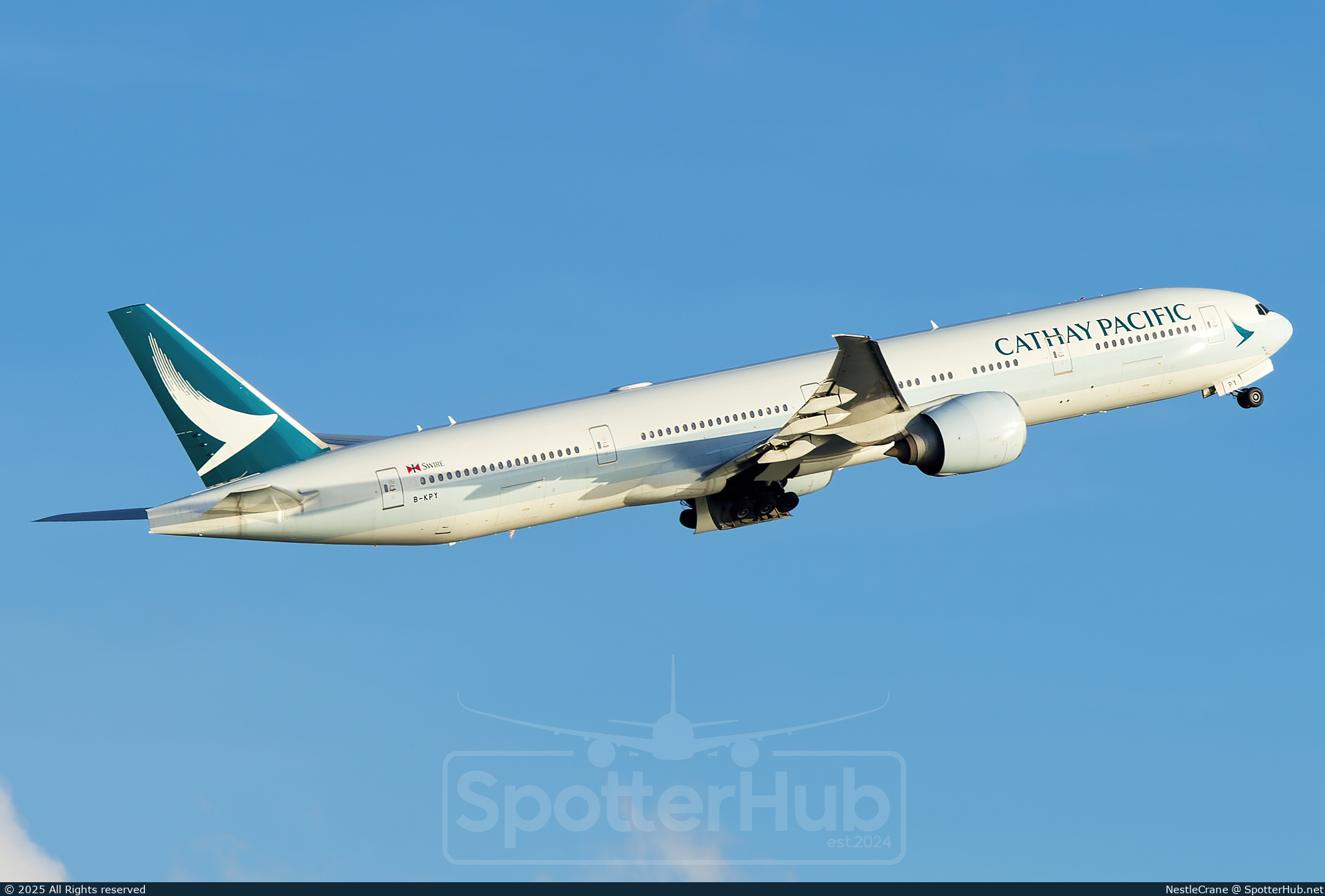 Photo of B-KPY - Boeing 777-367(ER) operated by Cathay Pacific Airways