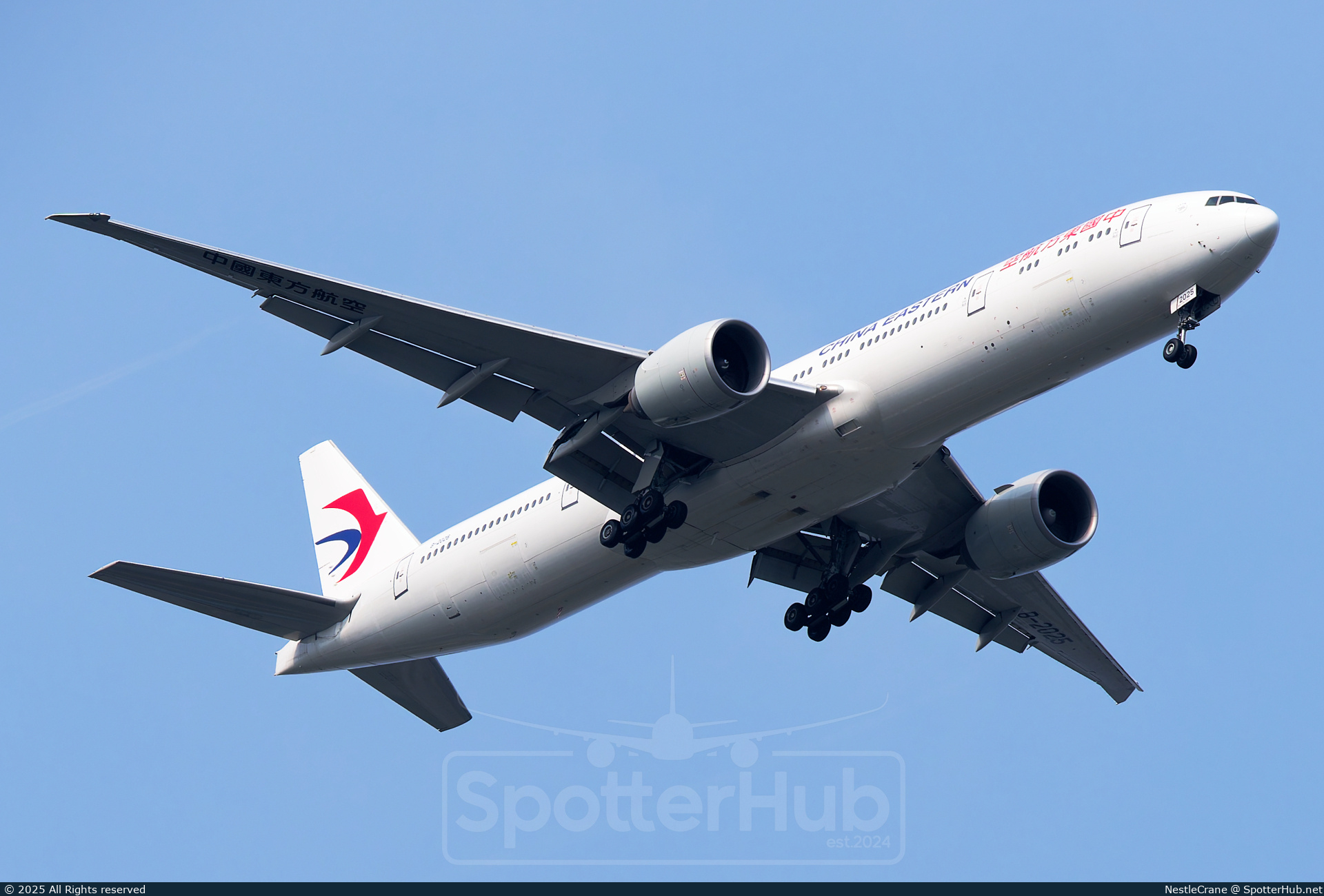 Photo of B-2025 - Boeing 777-39P(ER) operated by China Eastern Airlines