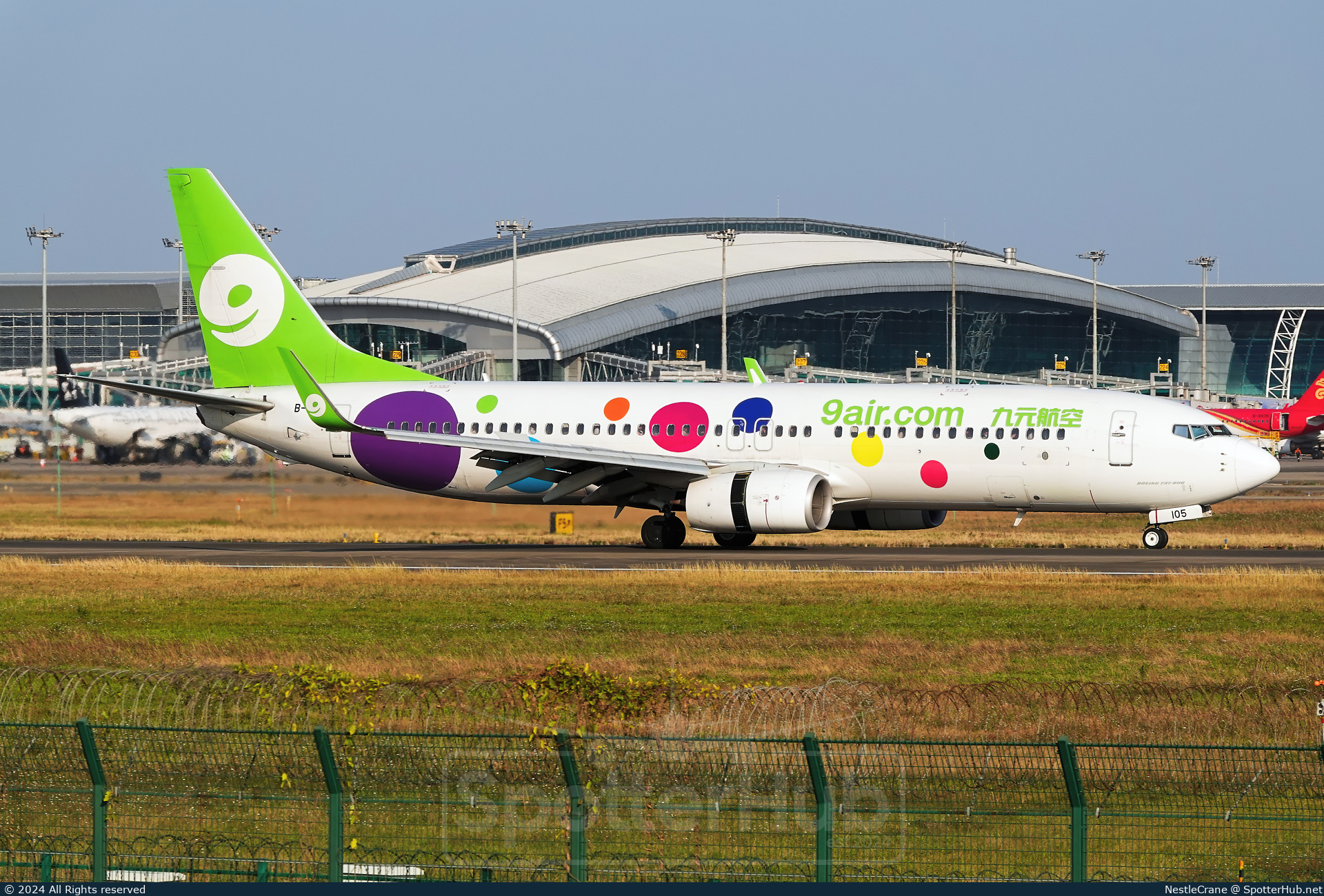 Photo of B-7105 - Boeing 737-84P operated by 9Air