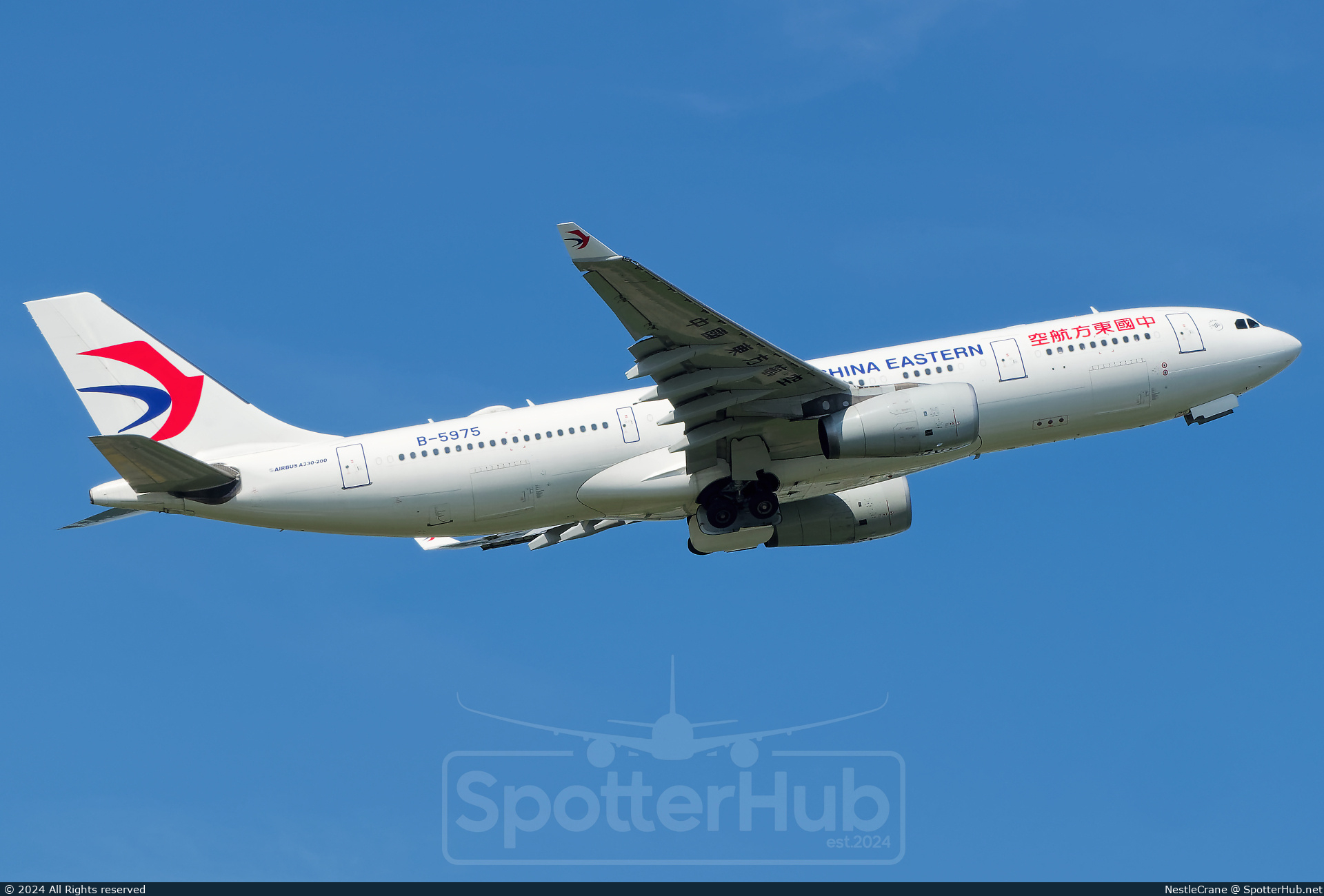 Photo of B-5975 - Airbus A330-243 operated by China Eastern Airlines