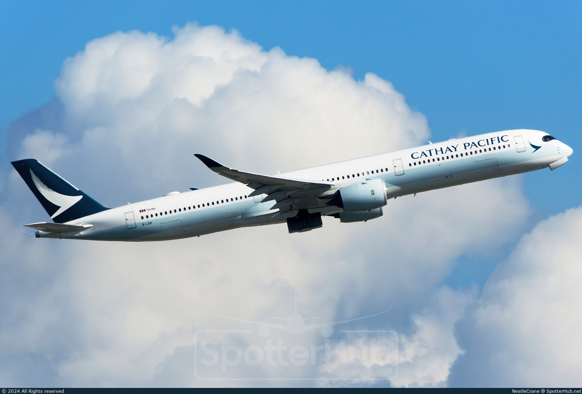 Photo of B-LXQ - Airbus A350-1041 operated by Cathay Pacific Airways