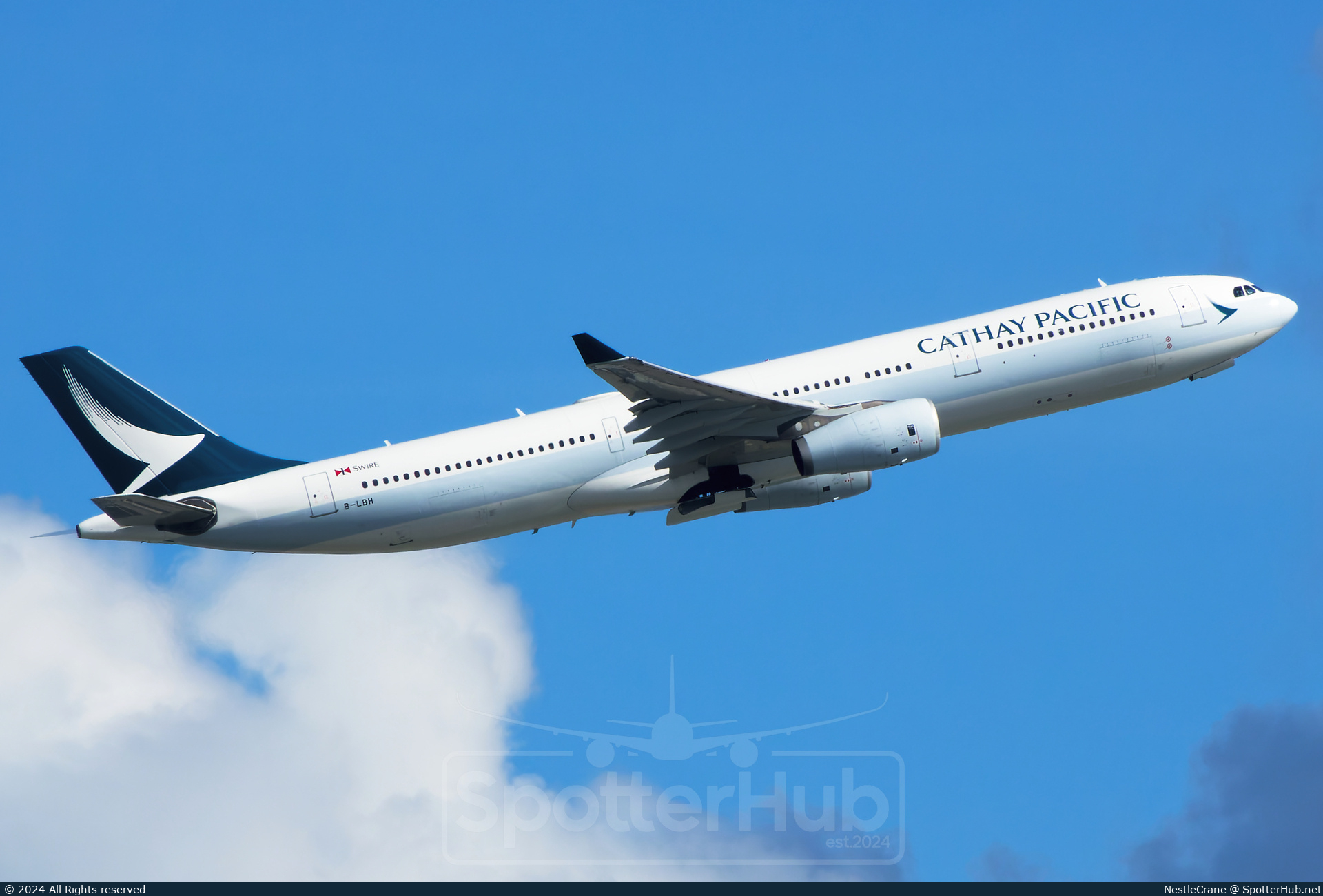 Photo of B-LBH - Airbus A330-343 operated by Cathay Pacific Airways
