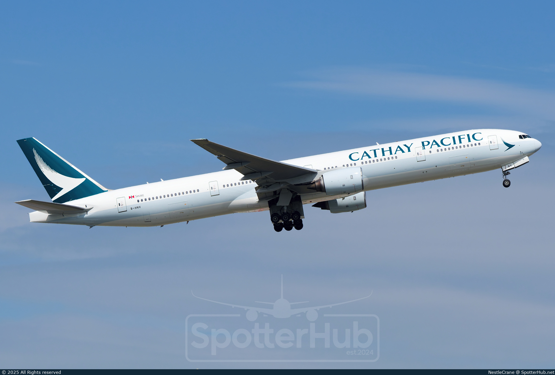 Photo of B-HNV - Boeing 777-31H operated by Cathay Pacific Airways