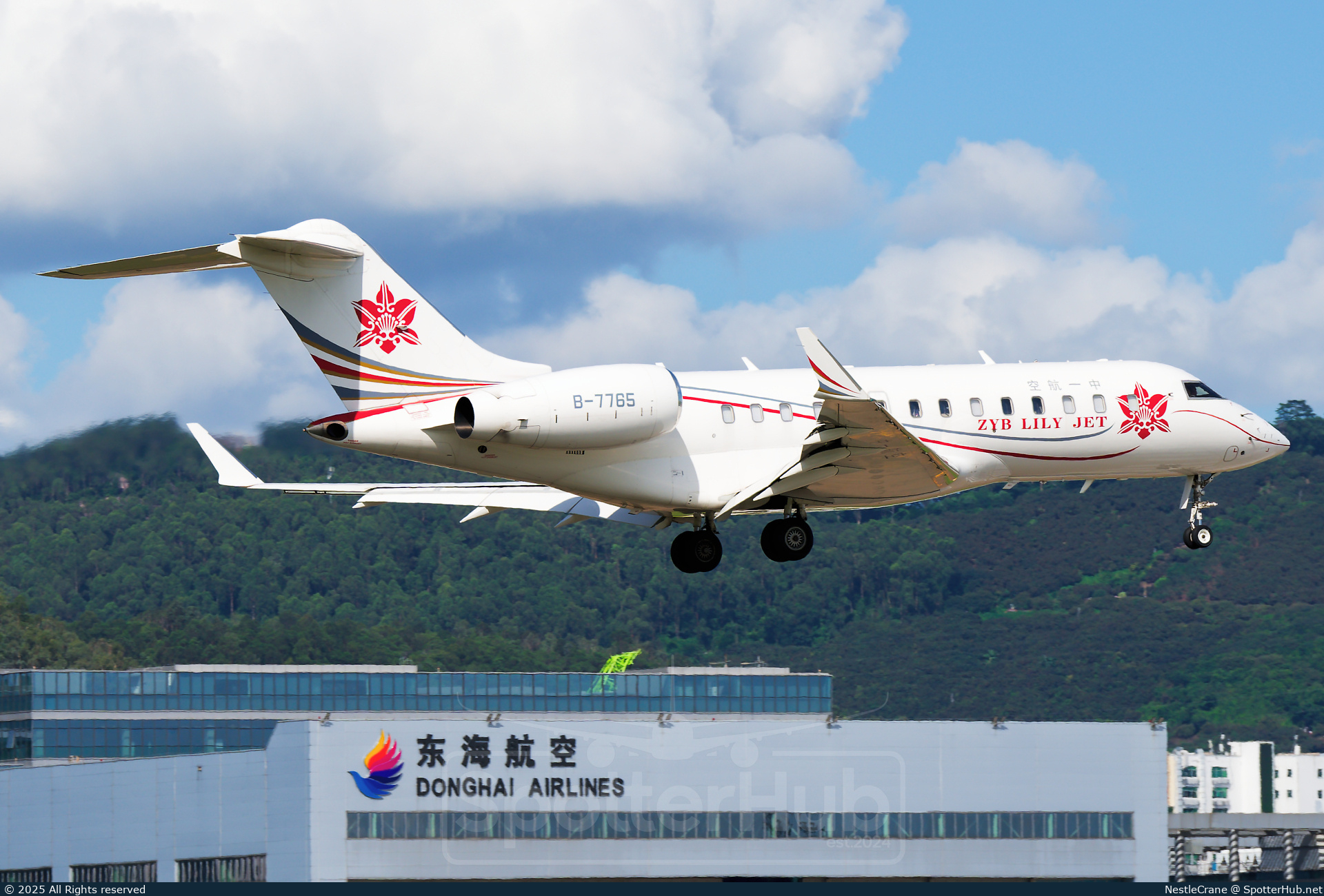 Photo of B-7765 - Bombardier Global 5000 operated by ZYB Lily Jet