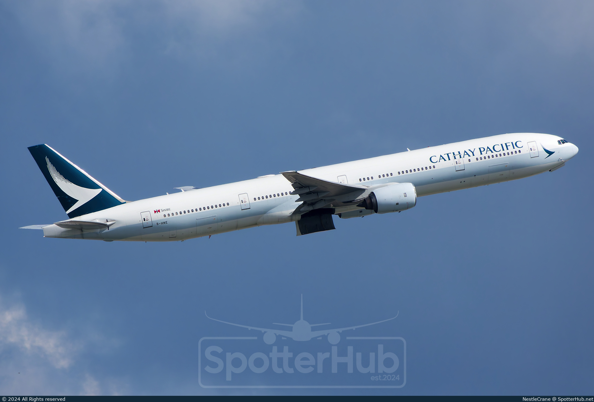 Photo of B-HNE - Boeing 777-367 operated by Cathay Pacific Airways