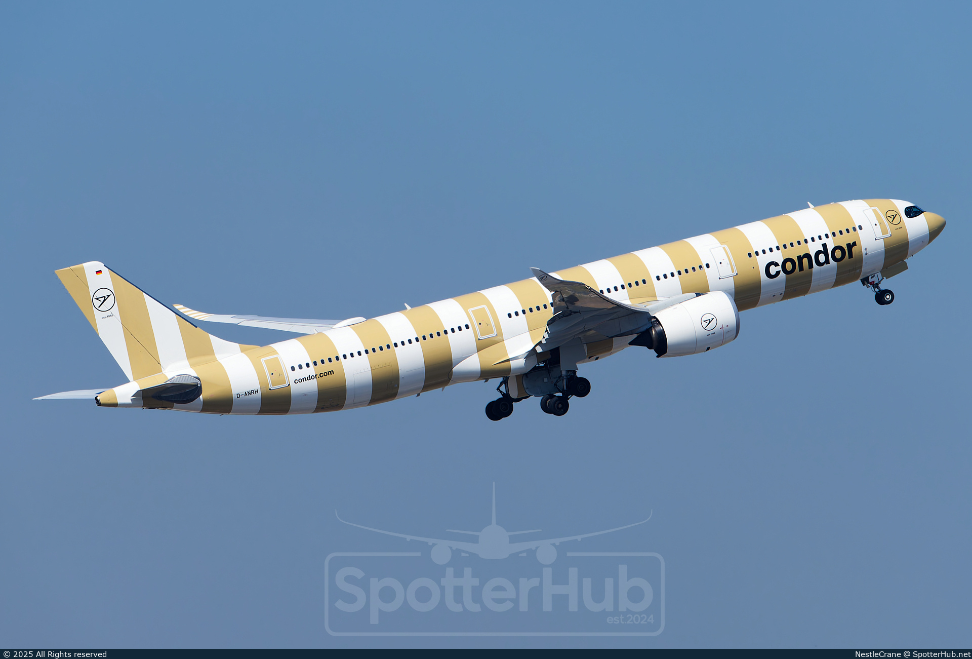 Photo of D-ANRH - Airbus A330-941 operated by Condor