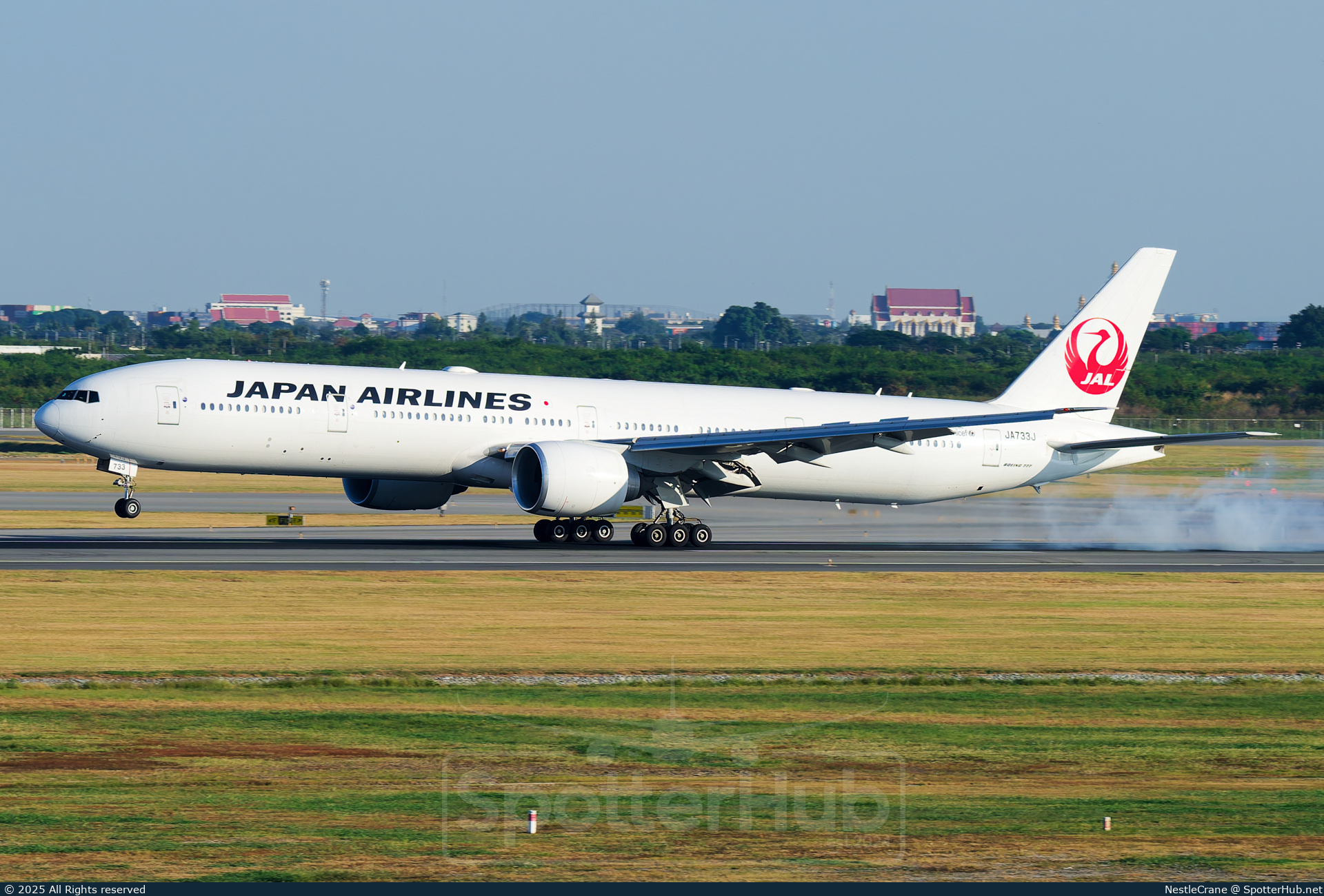 Photo of JA733J - Boeing 777-346(ER) operated by Japan Airlines