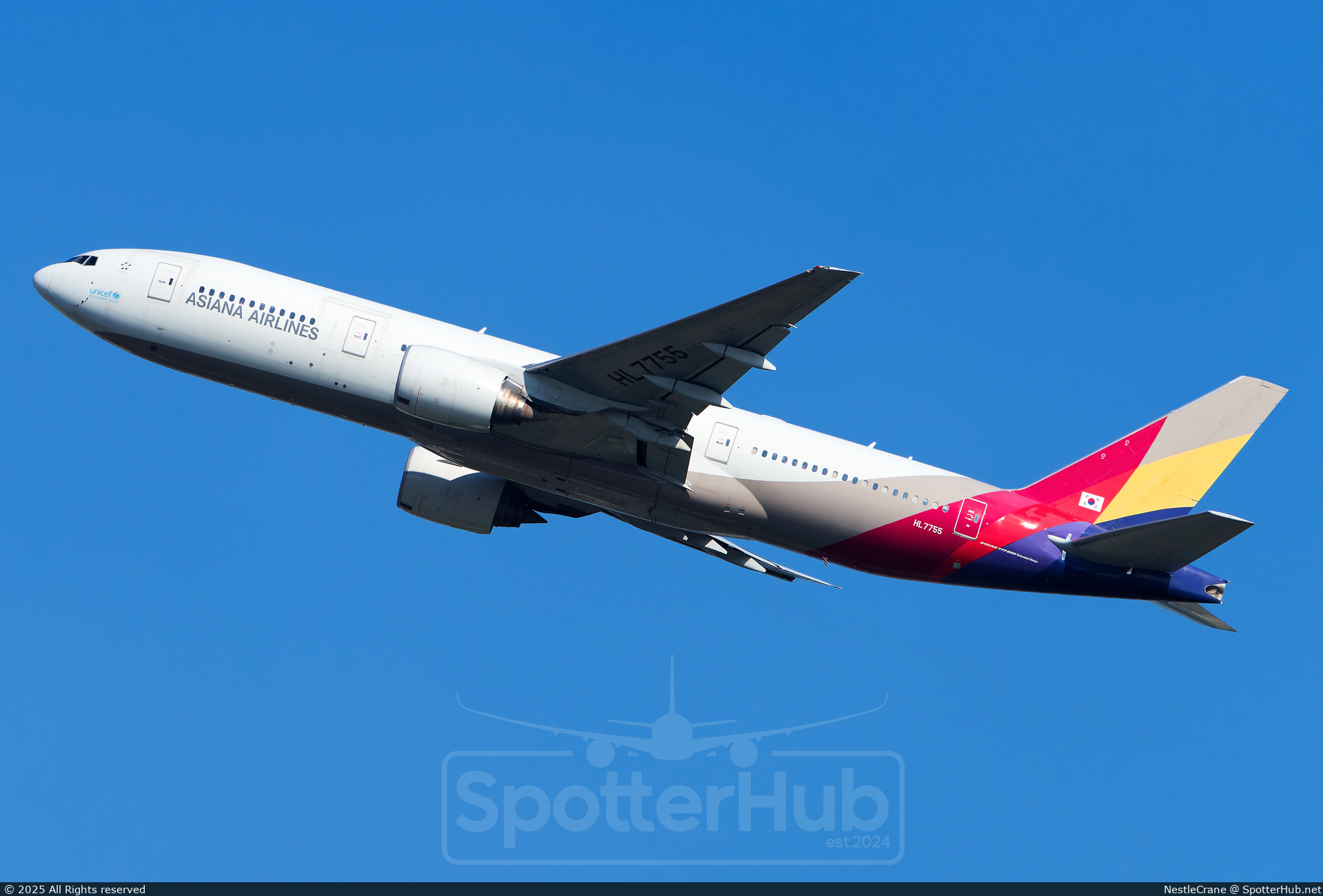 Photo of HL7755 - Boeing 777-28E(ER) operated by Asiana Airlines