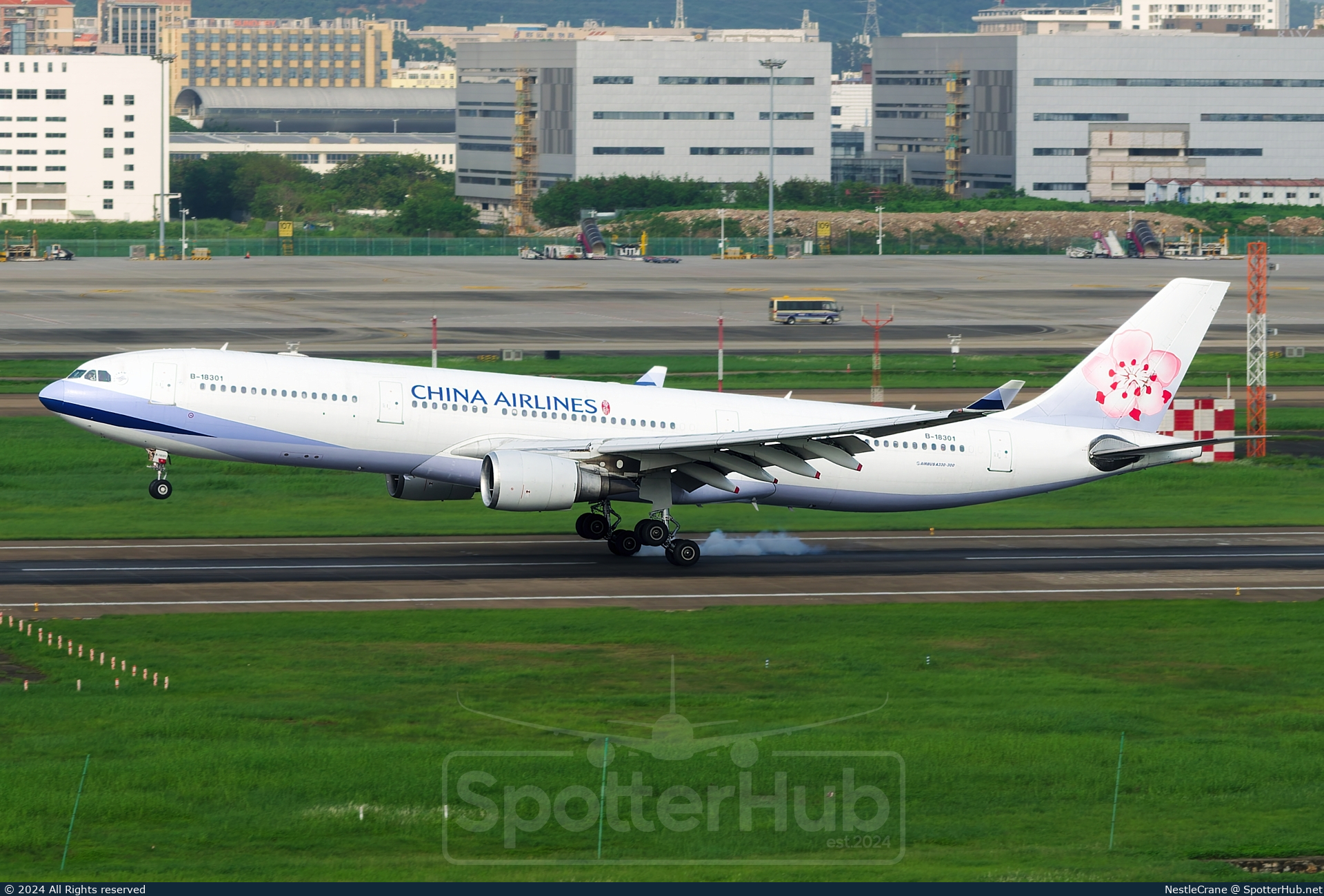 Photo of B-18301 - Airbus A330-302 operated by China Airlines
